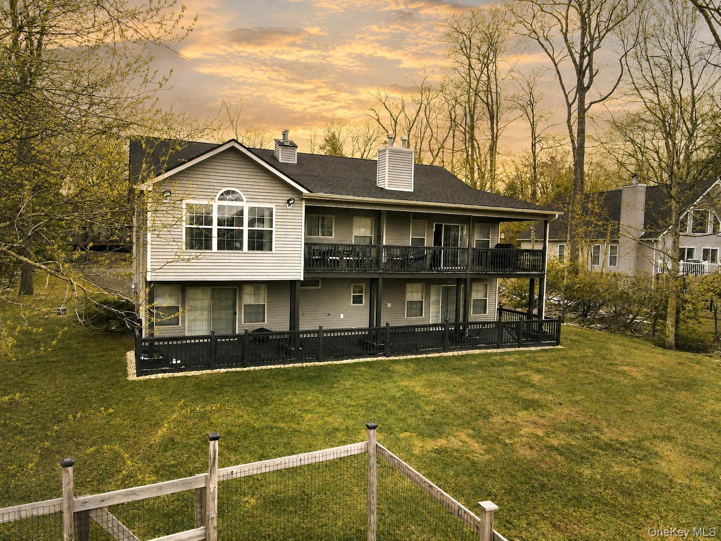 Single Family Lake Shore Drive W Sullivan County, NY 12775, MLS-1034438-17
