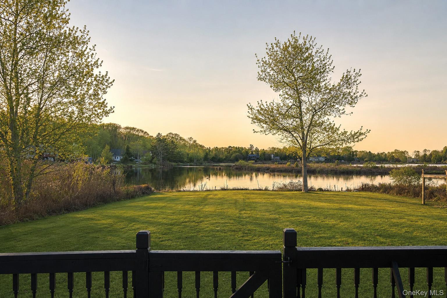 Single Family Lake Shore Drive W Sullivan County, NY 12775, MLS-1034438-2