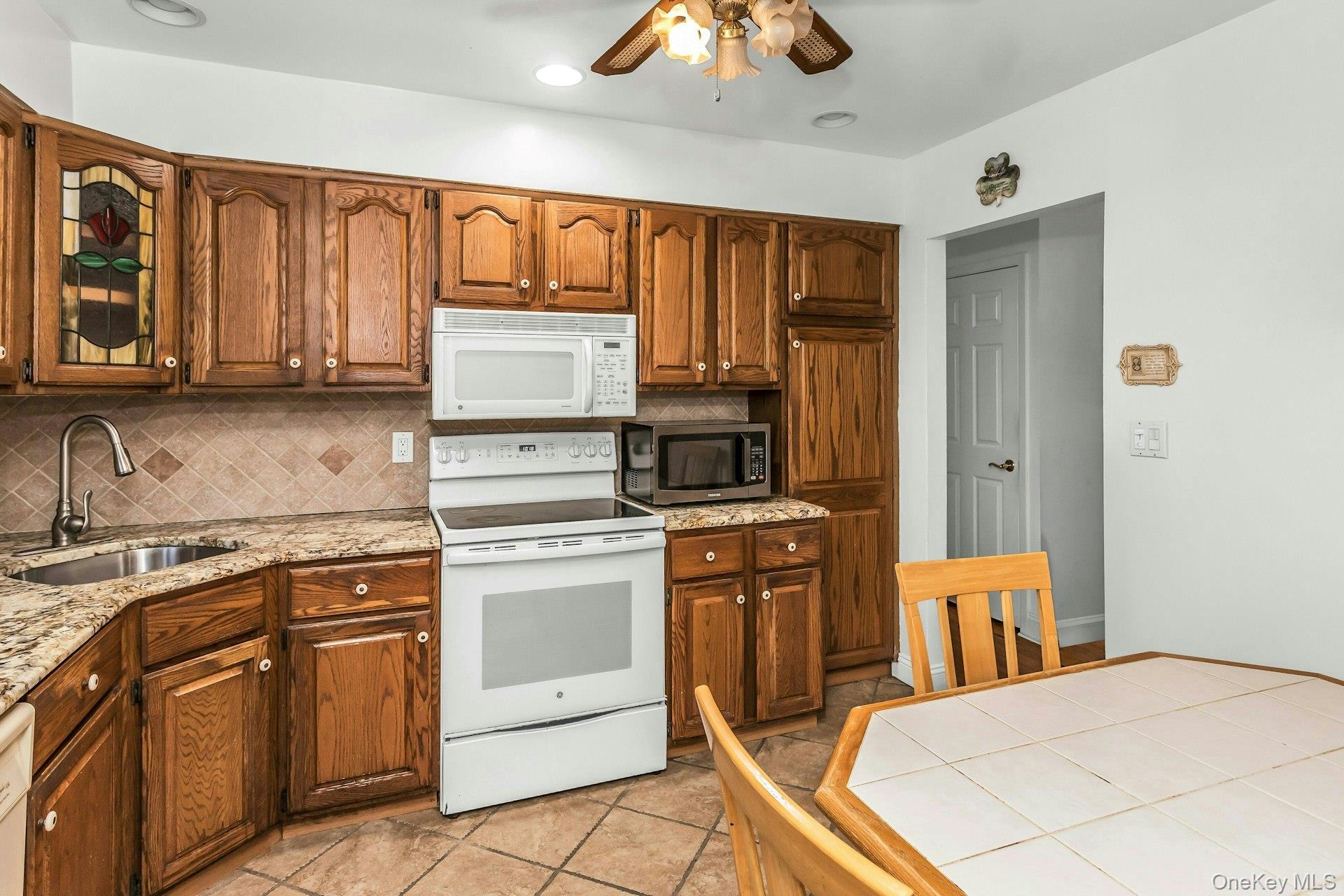 Single Family Jerome Street  Suffolk County, NY 11757, MLS-1034488-8