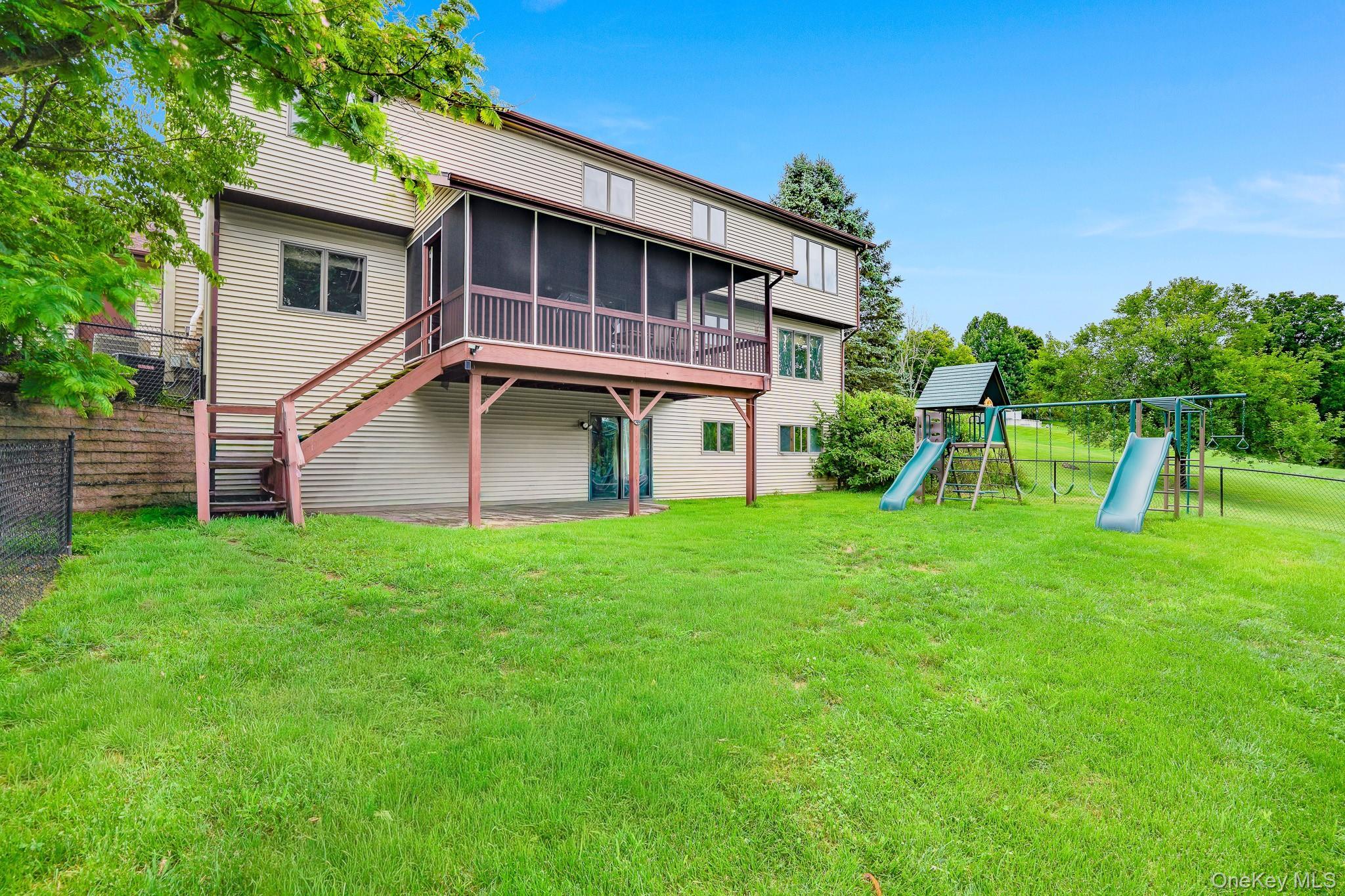 Single Family Patricia Drive Dutchess County, NY 12569, MLS-1034490-15