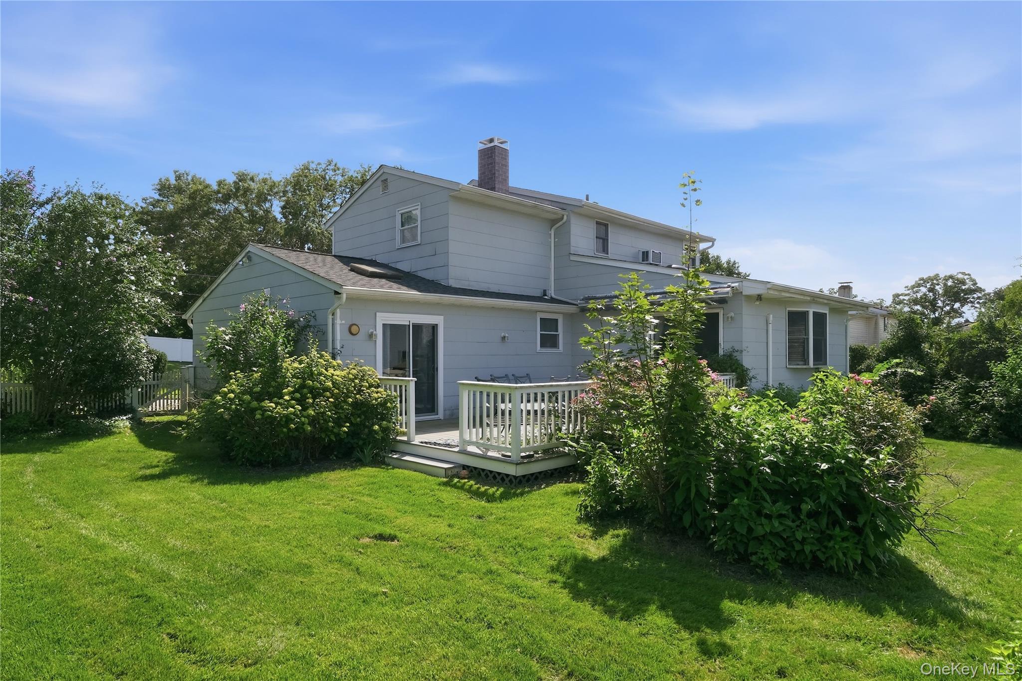 Single Family Comerford Street Suffolk County, NY 11776, MLS-1034495-3