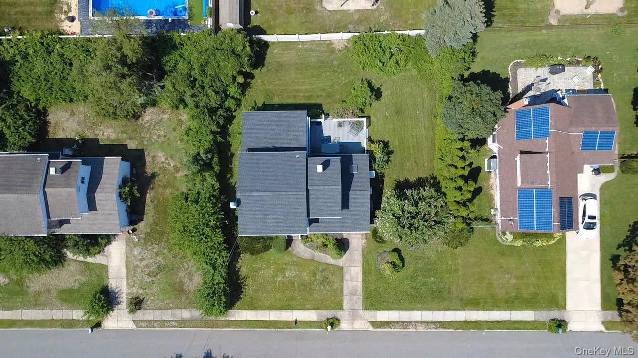 Single Family Comerford Street Suffolk County, NY 11776, MLS-1034495-4