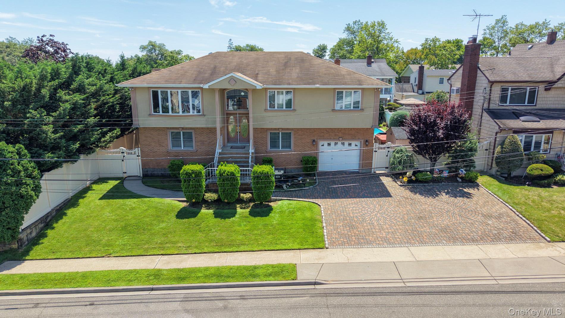 Single Family Maloon Avenue  Nassau County, NY 11010, MLS-1034516-2