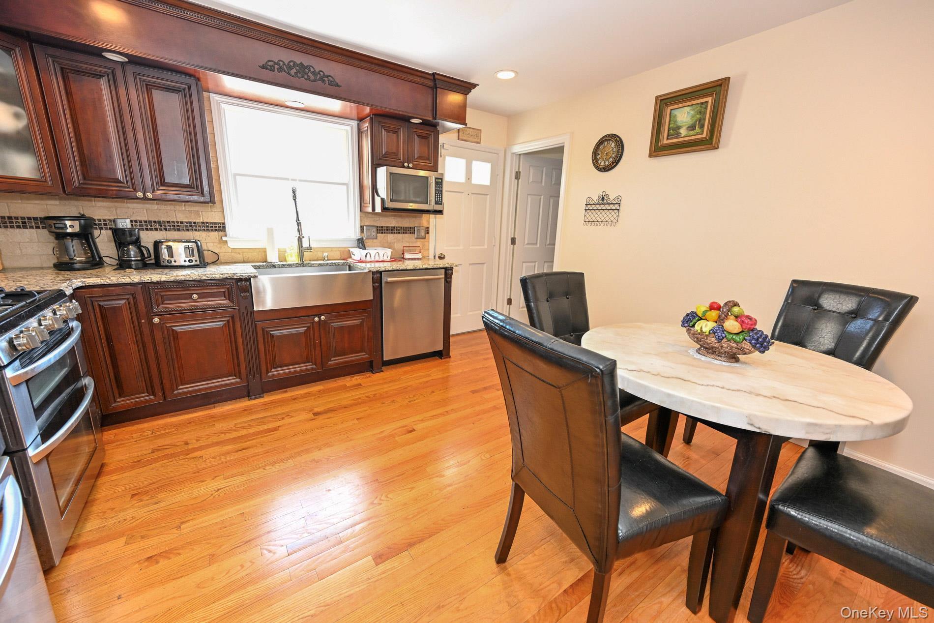 Single Family Maloon Avenue  Nassau County, NY 11010, MLS-1034516-21