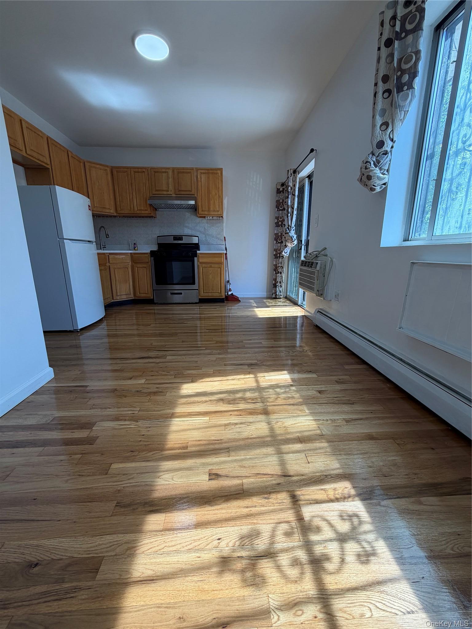 Single Family 54th Avenue Queens, NY 11373, MLS-1034527-3