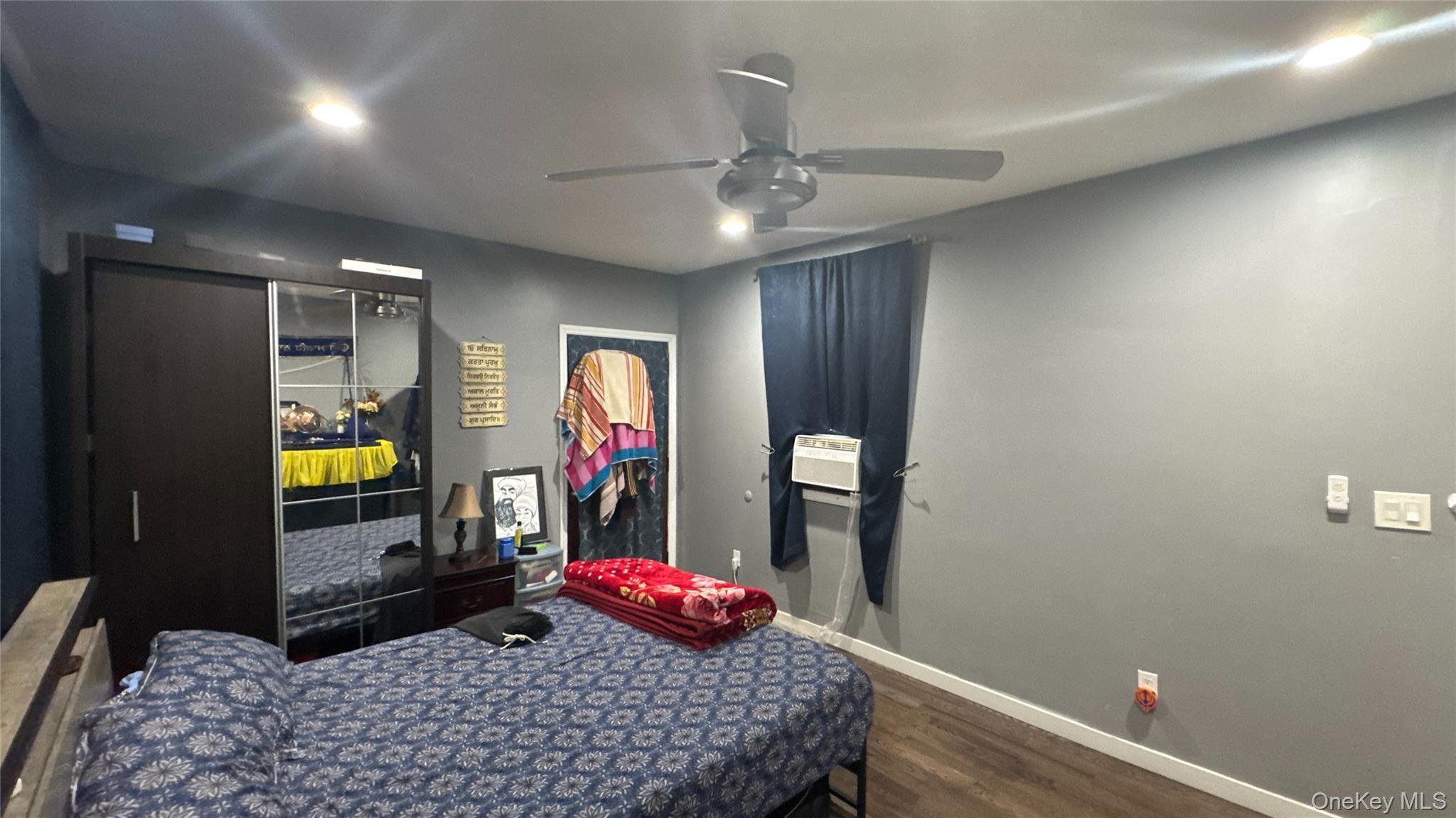 Single Family 132nd Street Queens, NY 11419, MLS-1034534-13
