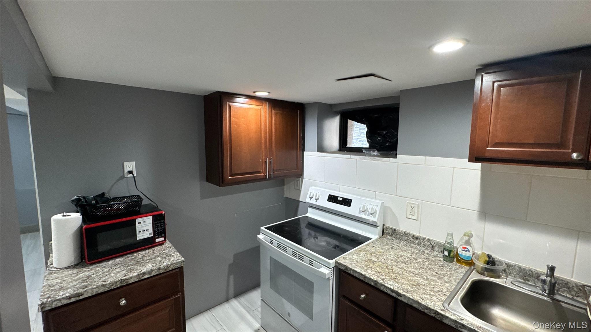 Single Family 132nd Street Queens, NY 11419, MLS-1034534-25