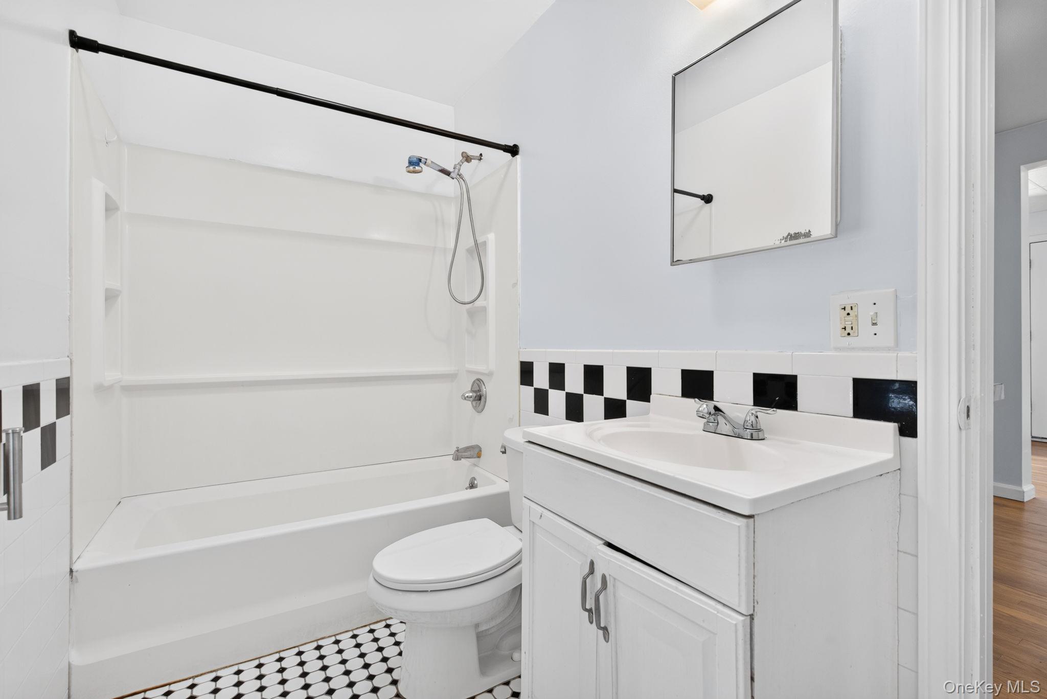 Single Family Gifford Avenue Dutchess County, NY 12601, MLS-1034549-39