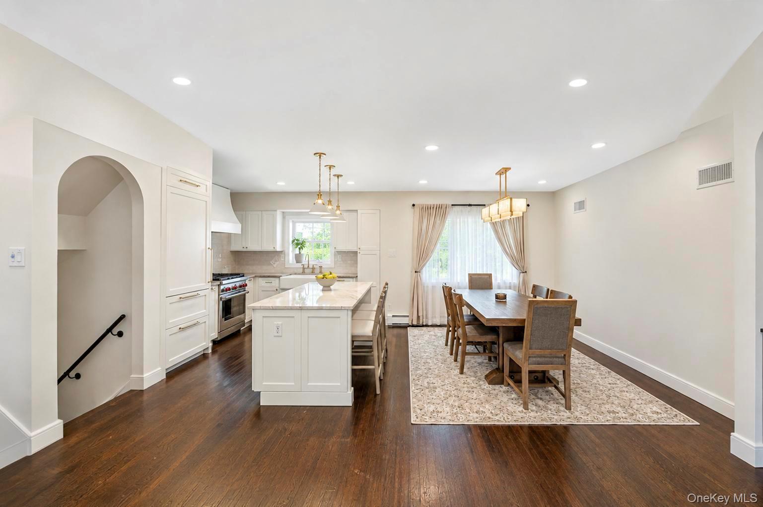Single Family Balsam Drive Nassau County, NY 11801, MLS-1034569-8