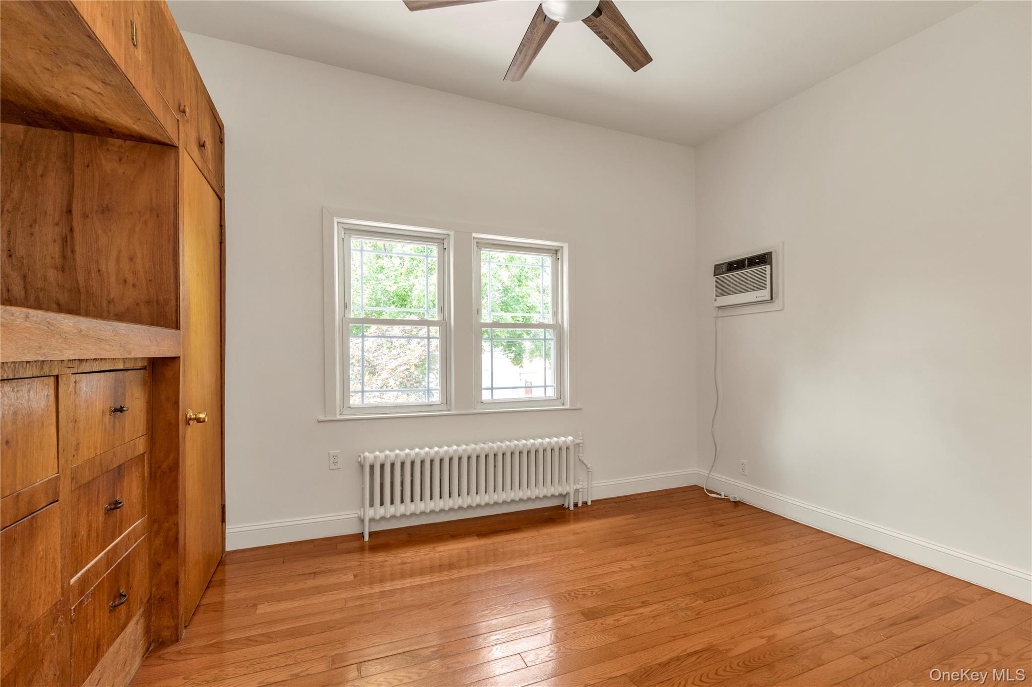 Single Family 203rd Street Queens, NY 11361, MLS-1034578-11