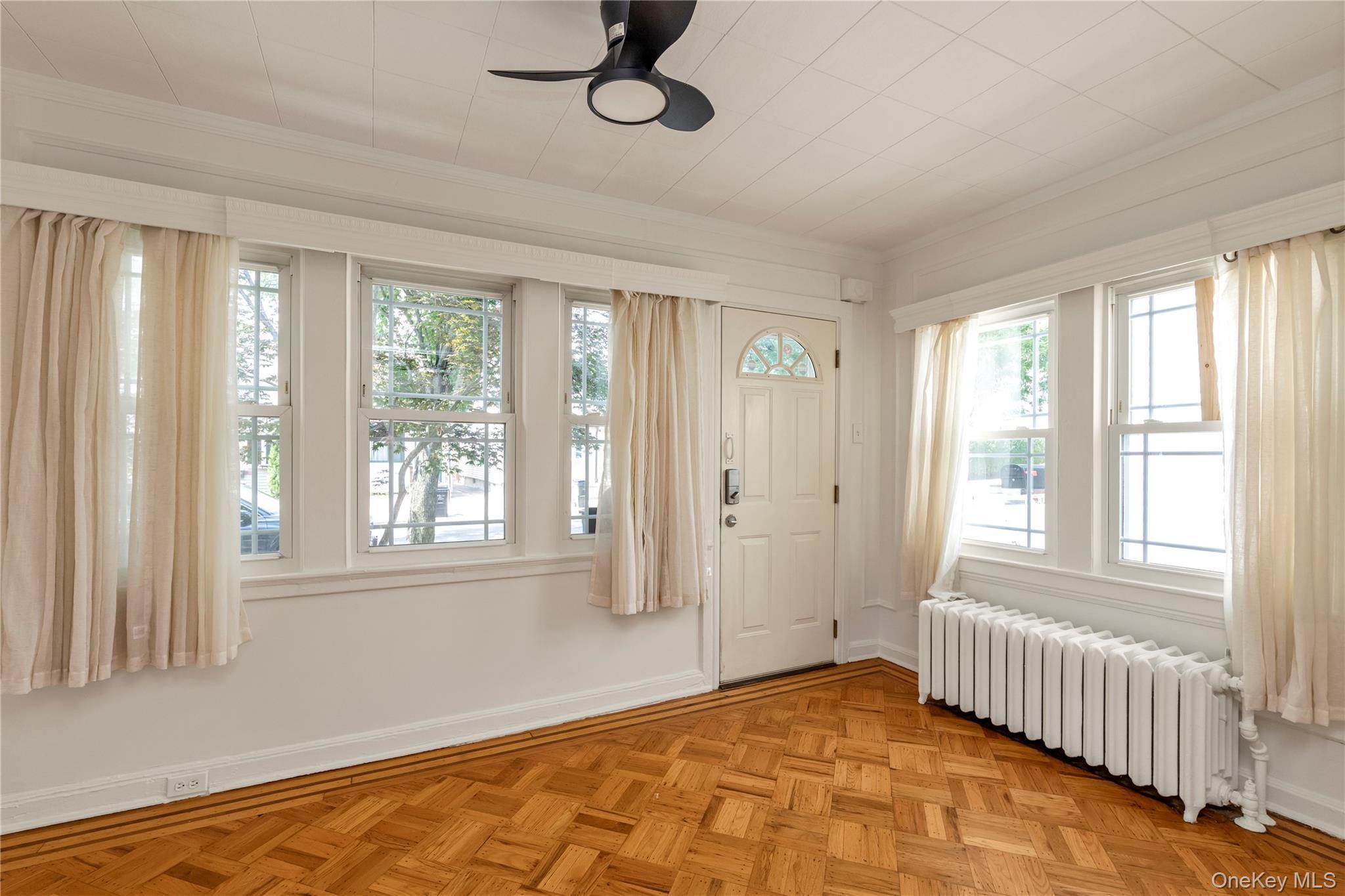 Single Family 203rd Street Queens, NY 11361, MLS-1034578-2