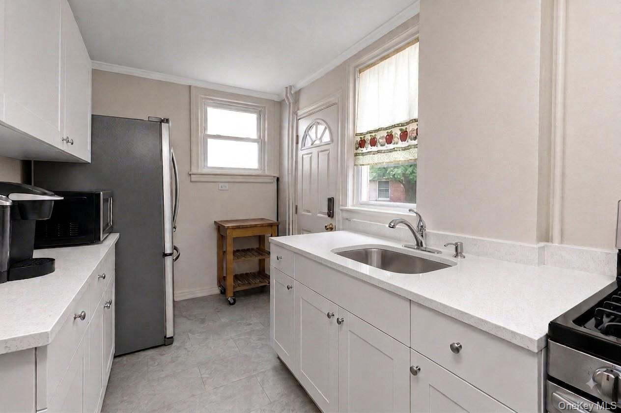Single Family 203rd Street Queens, NY 11361, MLS-1034578-7