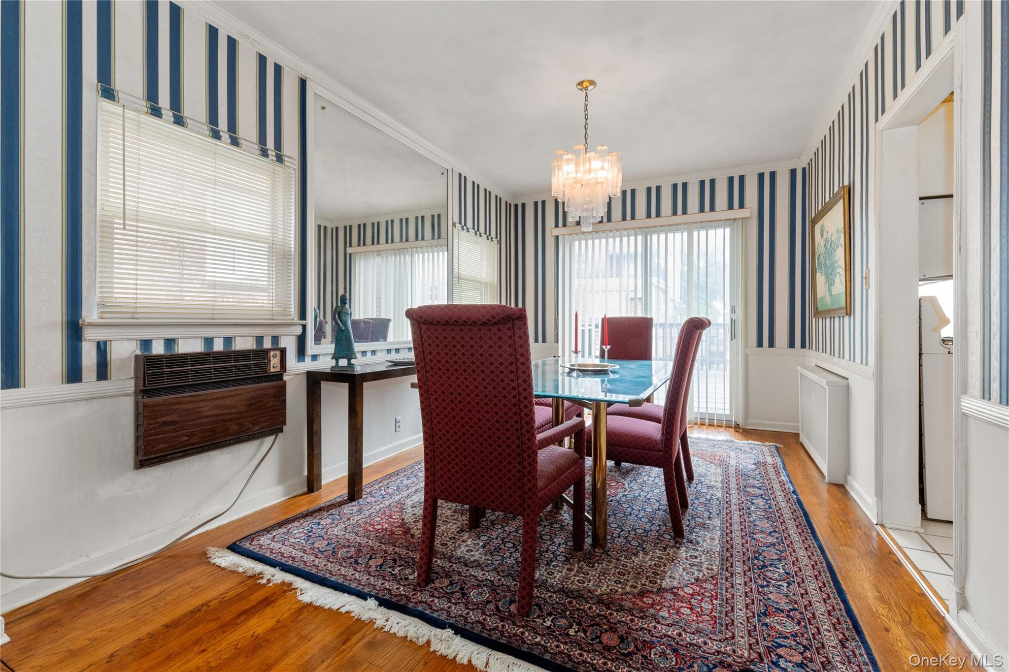 Single Family 74th Avenue  Queens, NY 11366, MLS-1034581-3