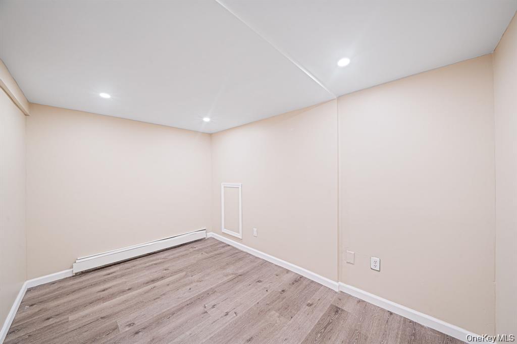 Single Family Lower Rocky Point Road Suffolk County, NY 11789, MLS-1034587-19