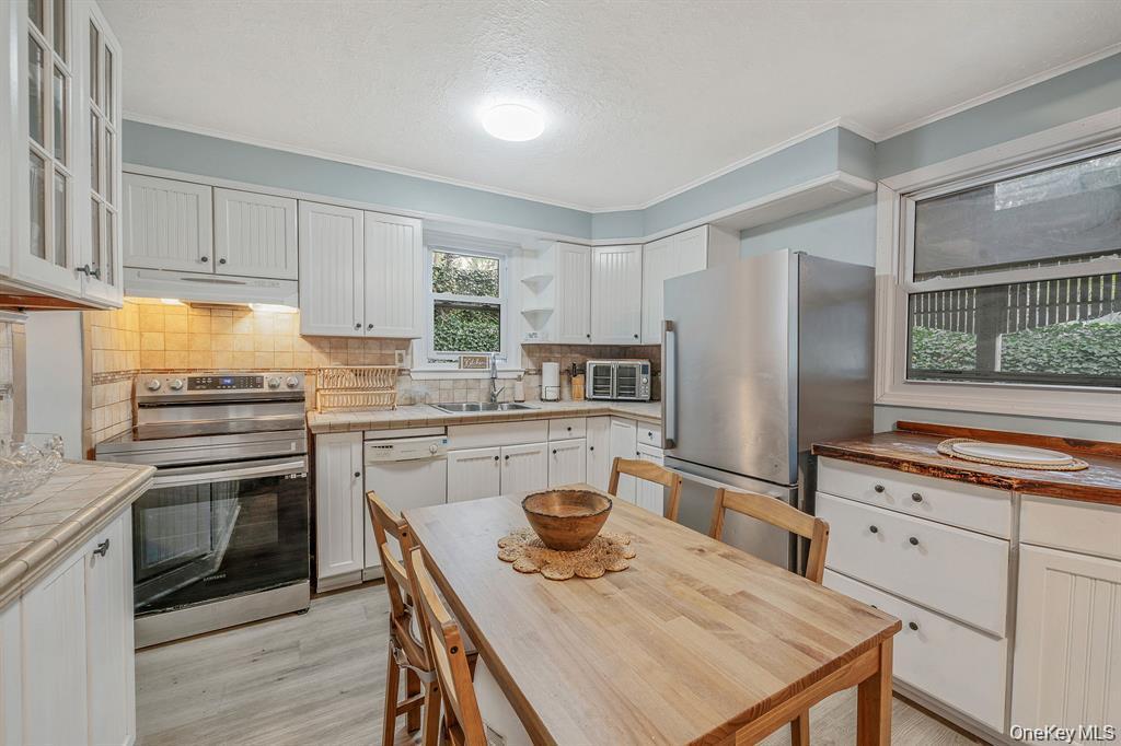 Single Family Lower Rocky Point Road Suffolk County, NY 11789, MLS-1034587-7