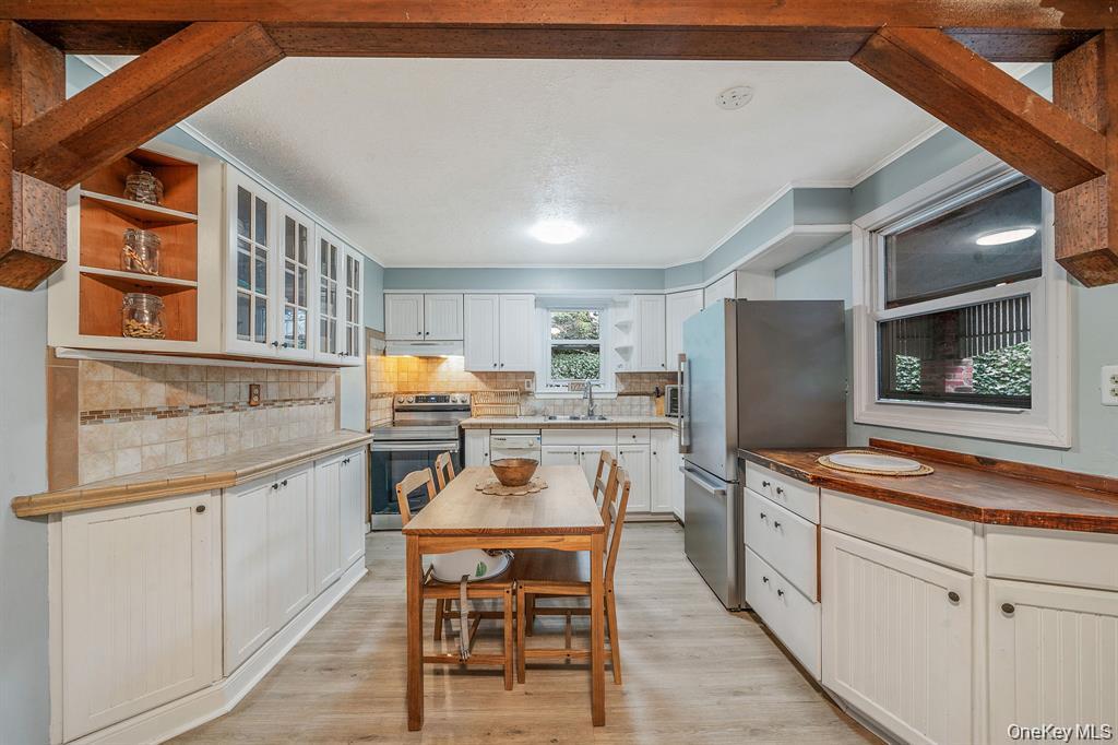 Single Family Lower Rocky Point Road Suffolk County, NY 11789, MLS-1034587-8