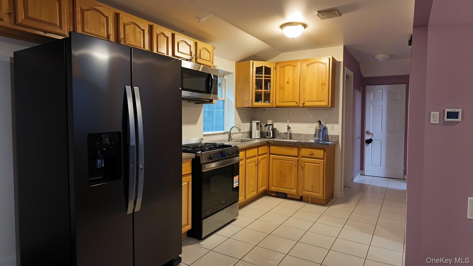 Single Family 158th Street  Queens, NY 11434, MLS-1034592-9