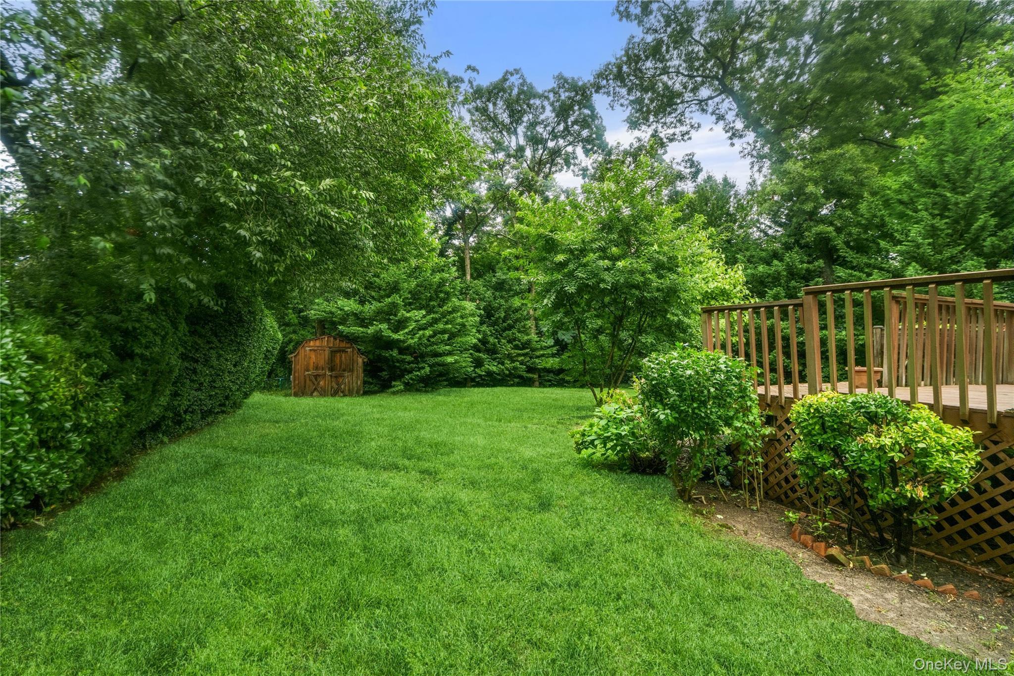 Single Family Eastwood Drive  Suffolk County, NY 11703, MLS-1034598-30