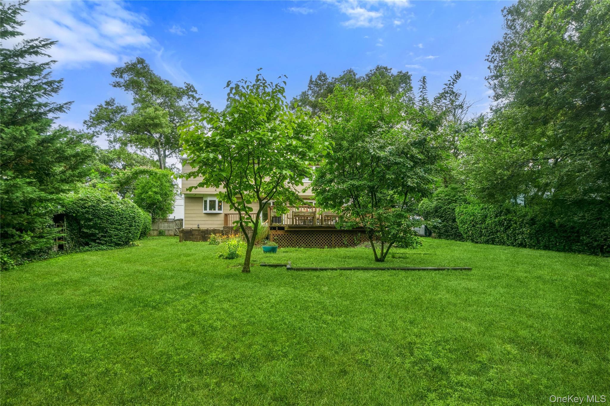 Single Family Eastwood Drive  Suffolk County, NY 11703, MLS-1034598-32