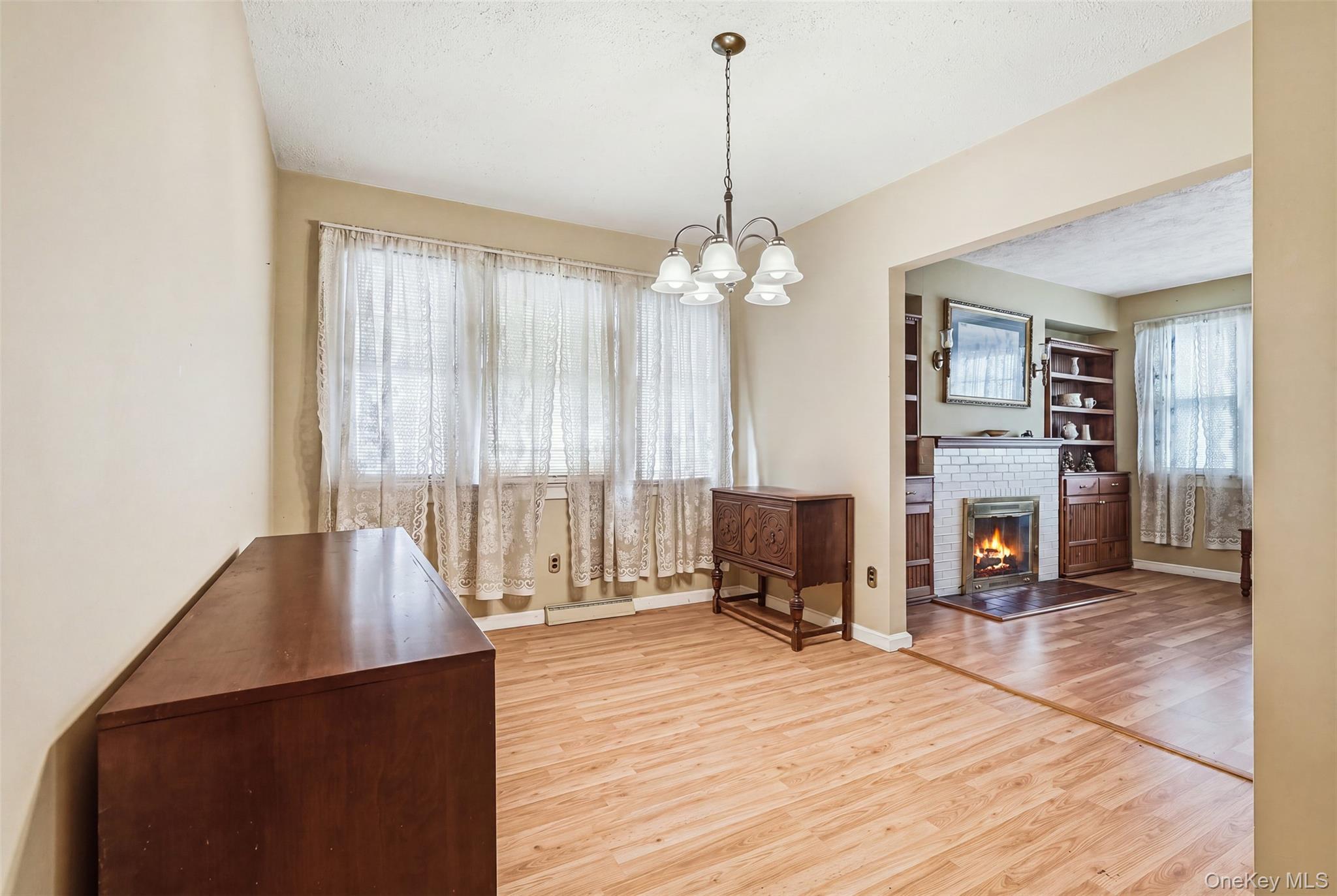 Single Family Demorest Avenue  Staten Island, NY 10314, MLS-1034610-15