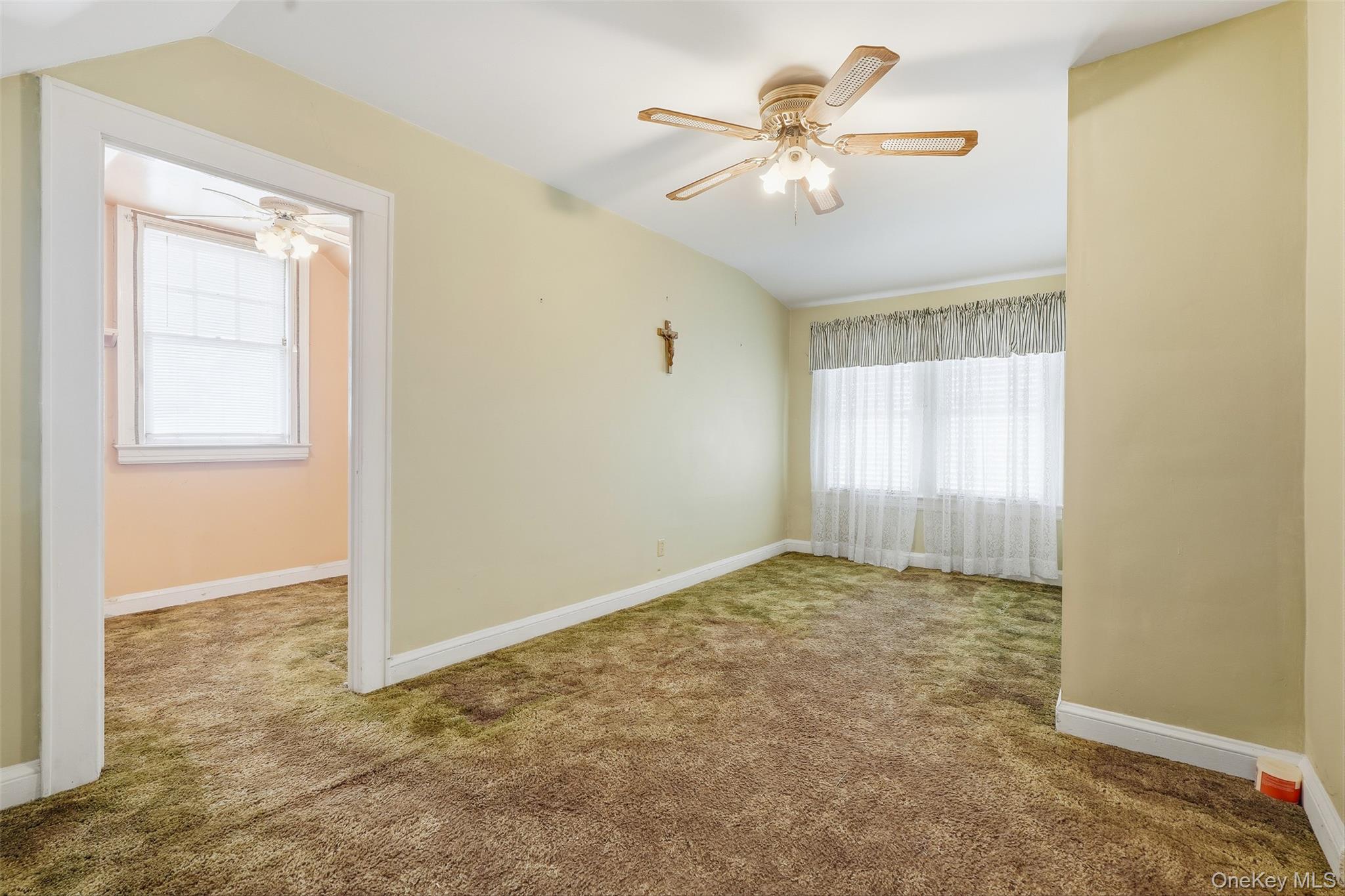 Single Family Demorest Avenue  Staten Island, NY 10314, MLS-1034610-33