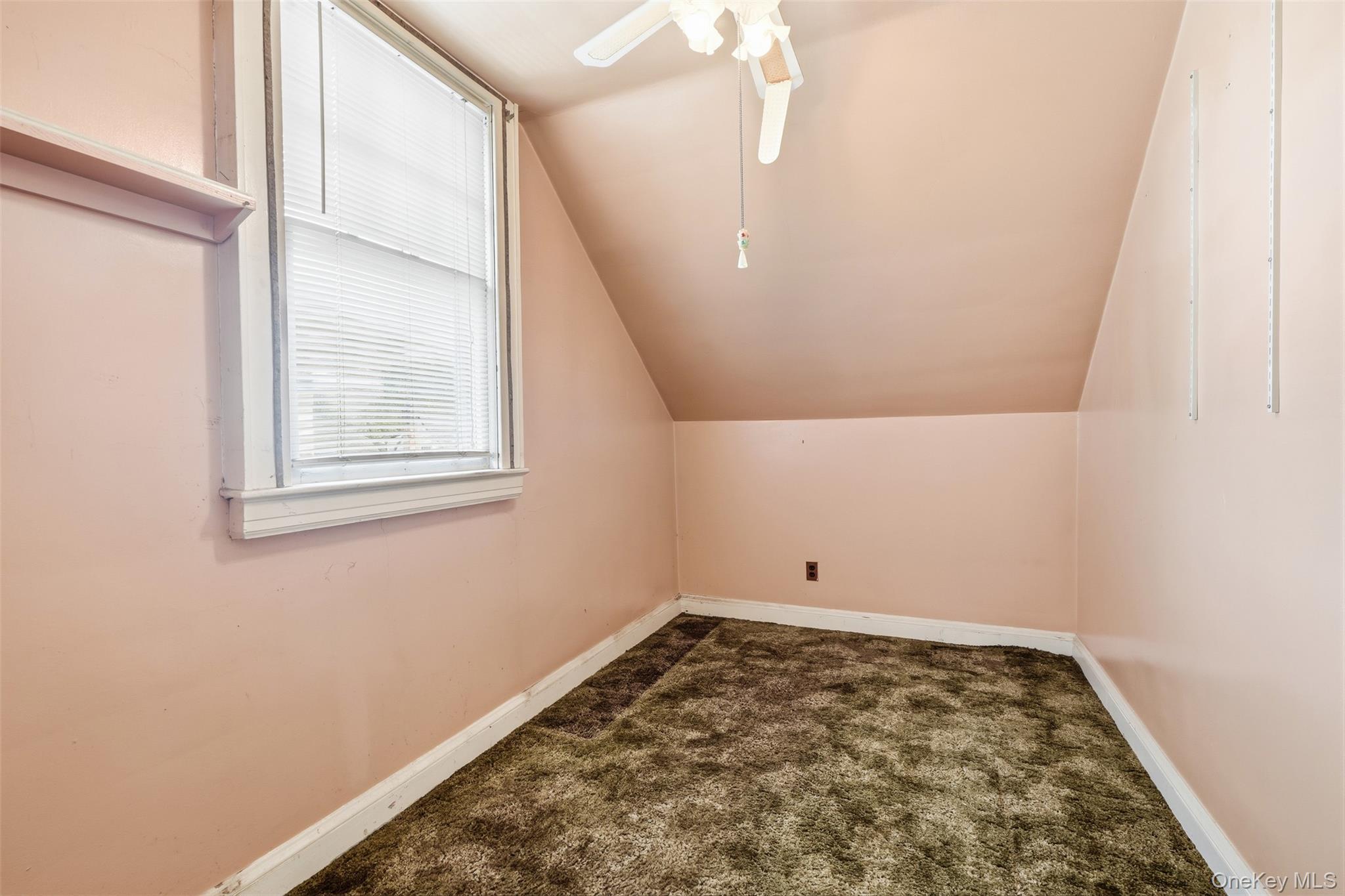 Single Family Demorest Avenue  Staten Island, NY 10314, MLS-1034610-35
