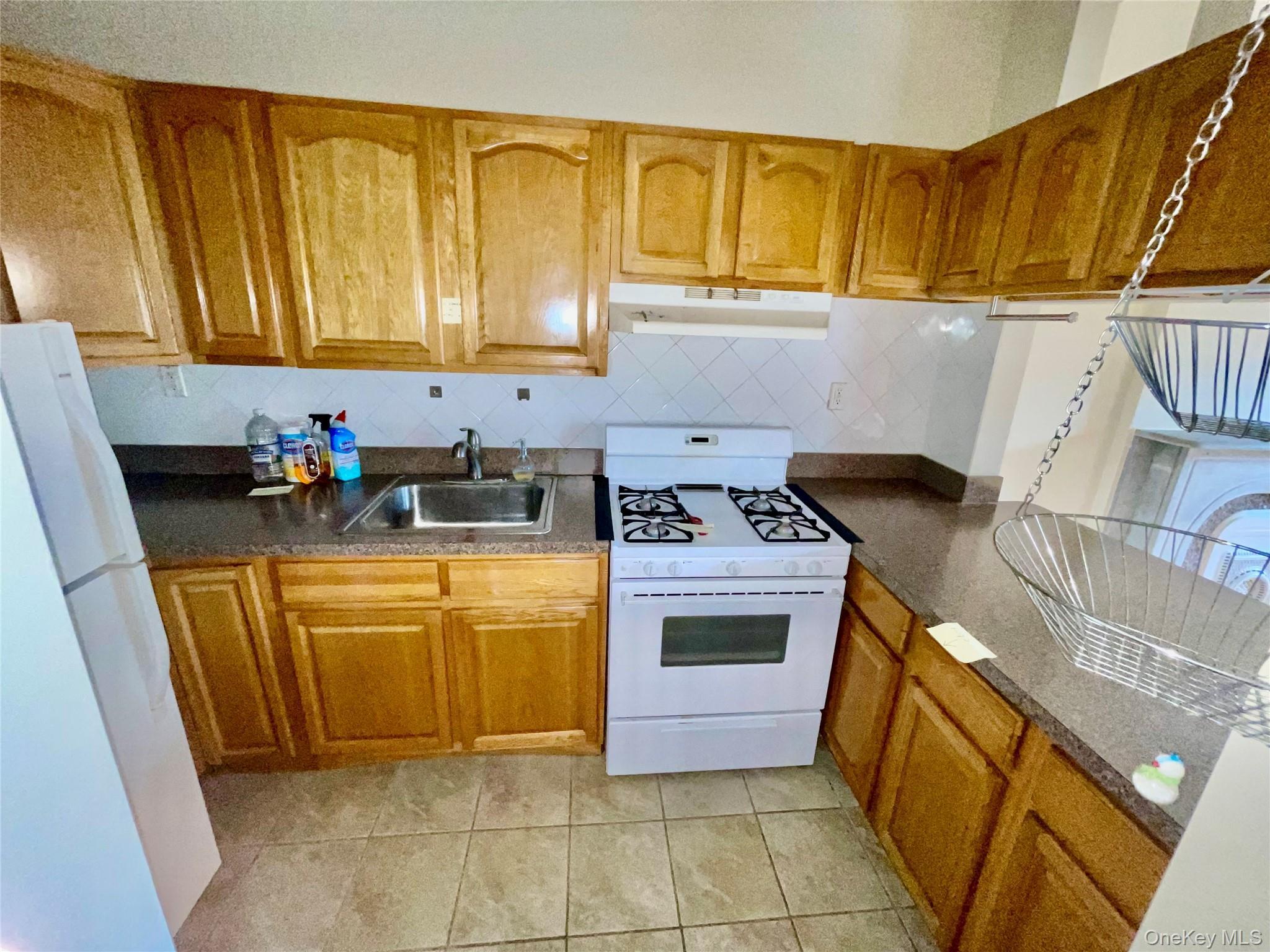 Apartment E 126th Street Manhattan, NY 10035, MLS-1034612-5