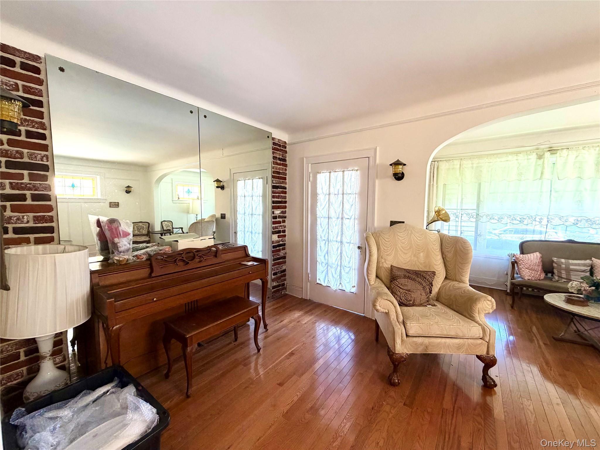 Single Family 161st Street  Queens, NY 11365, MLS-1034634-2