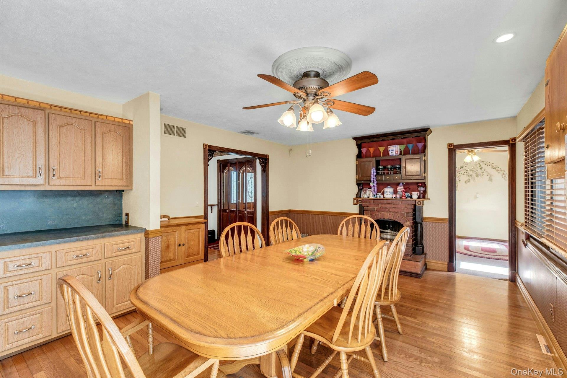 Single Family Columbine Avenue N Suffolk County, NY 11946, MLS-1034637-18
