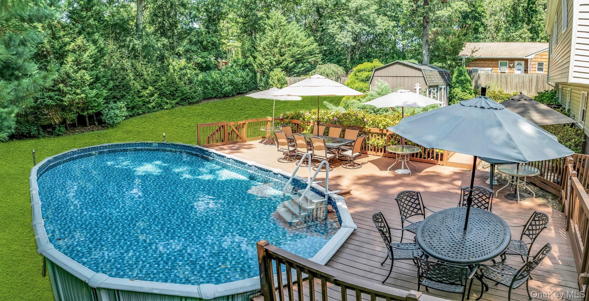 Single Family Columbine Avenue N Suffolk County, NY 11946, MLS-1034637-28