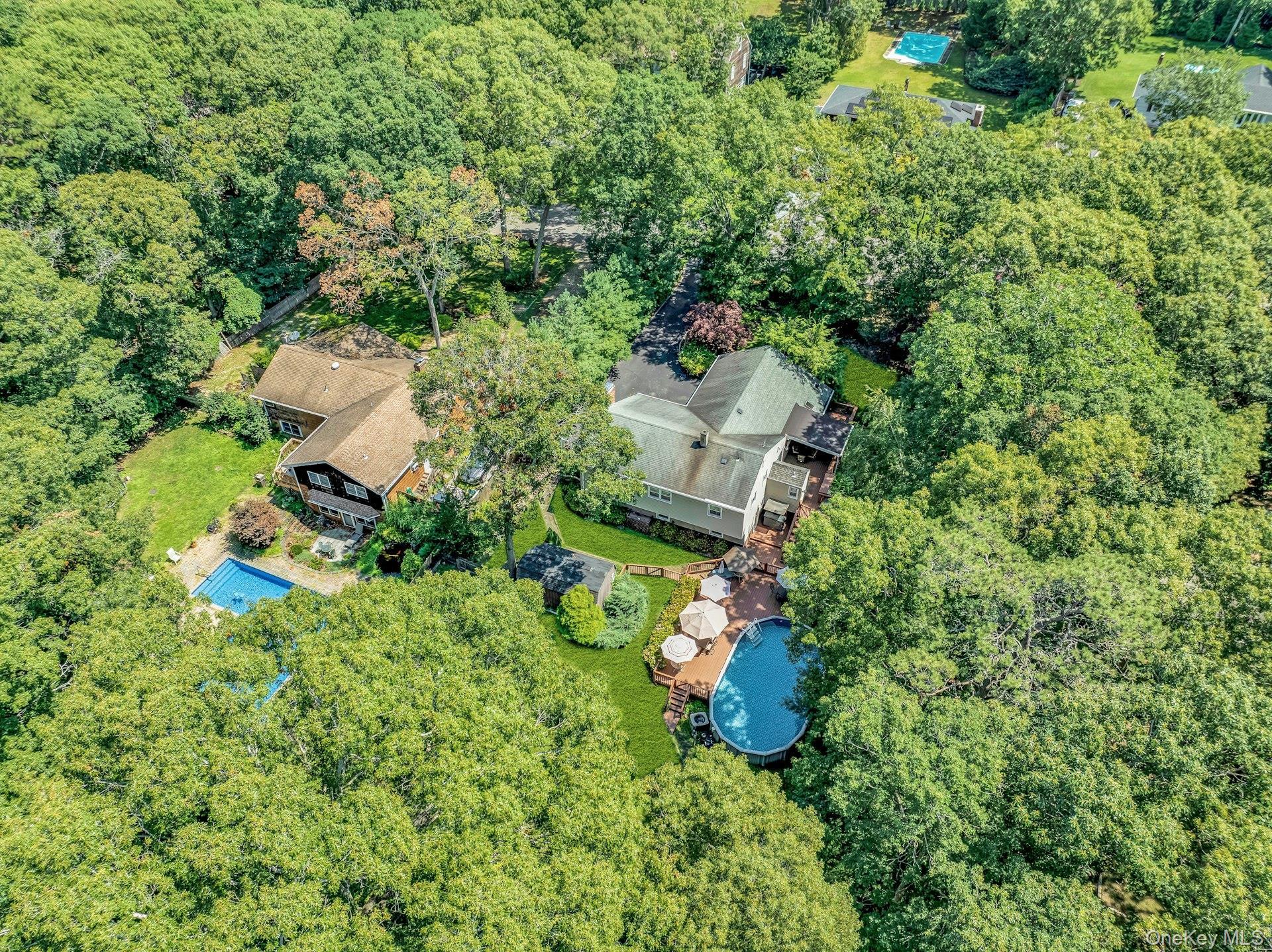 Single Family Columbine Avenue N Suffolk County, NY 11946, MLS-1034637-36