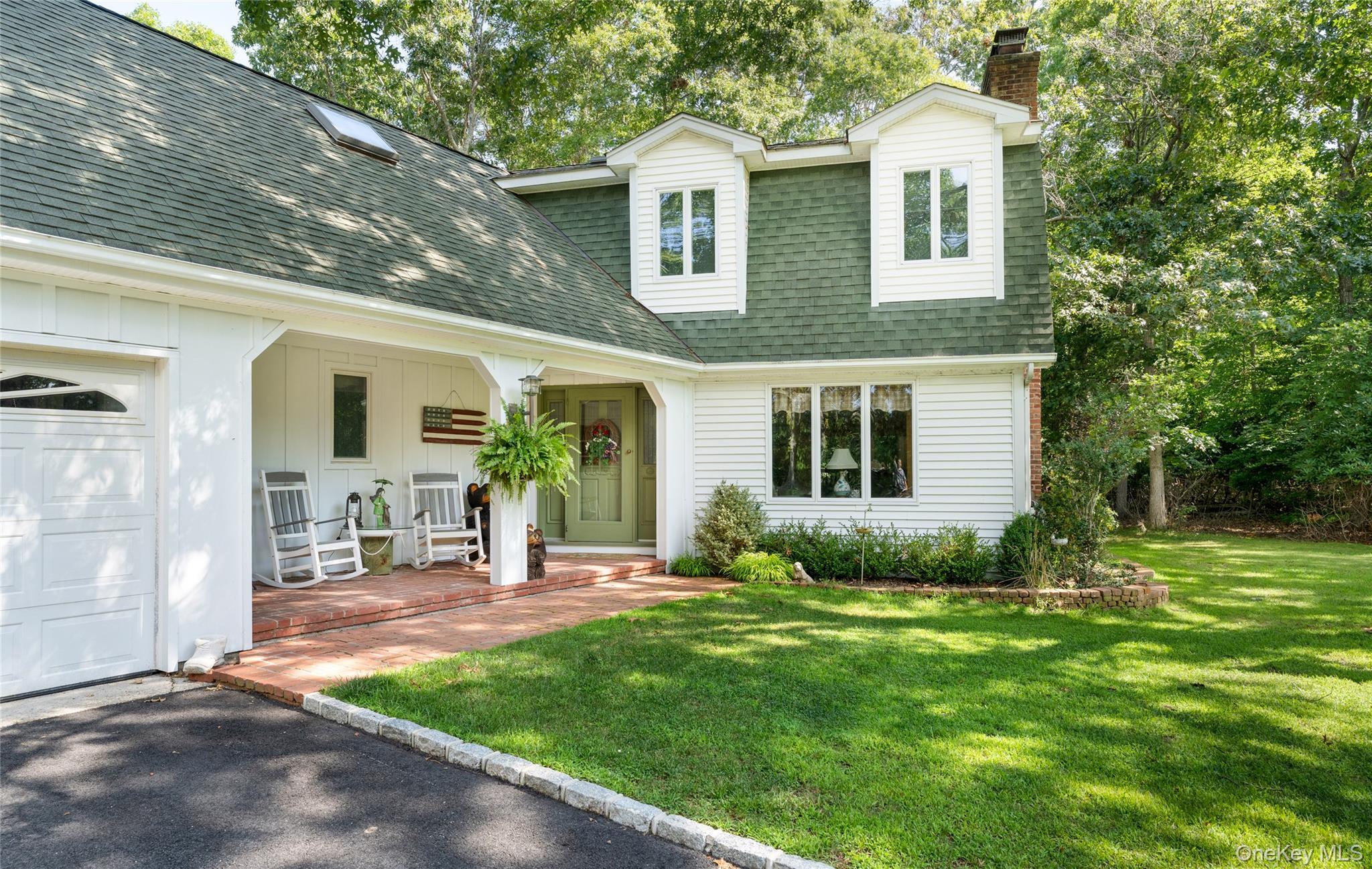 Single Family Bay Avenue W Suffolk County, NY 11946, MLS-1034640-34