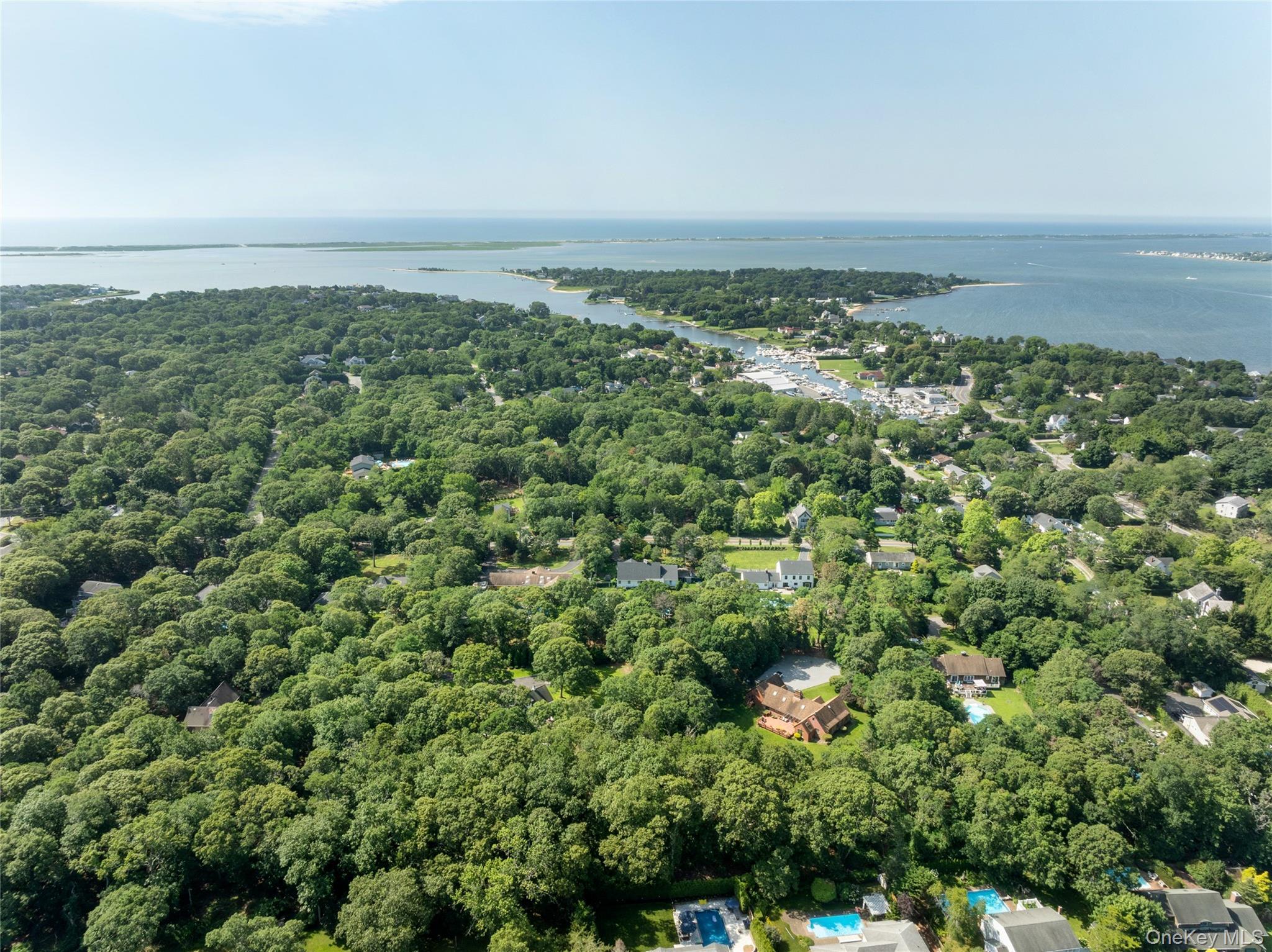 Single Family Bay Avenue W Suffolk County, NY 11946, MLS-1034640-43