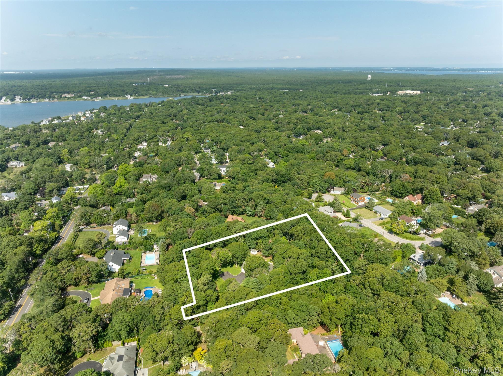 Single Family Bay Avenue W Suffolk County, NY 11946, MLS-1034640-6