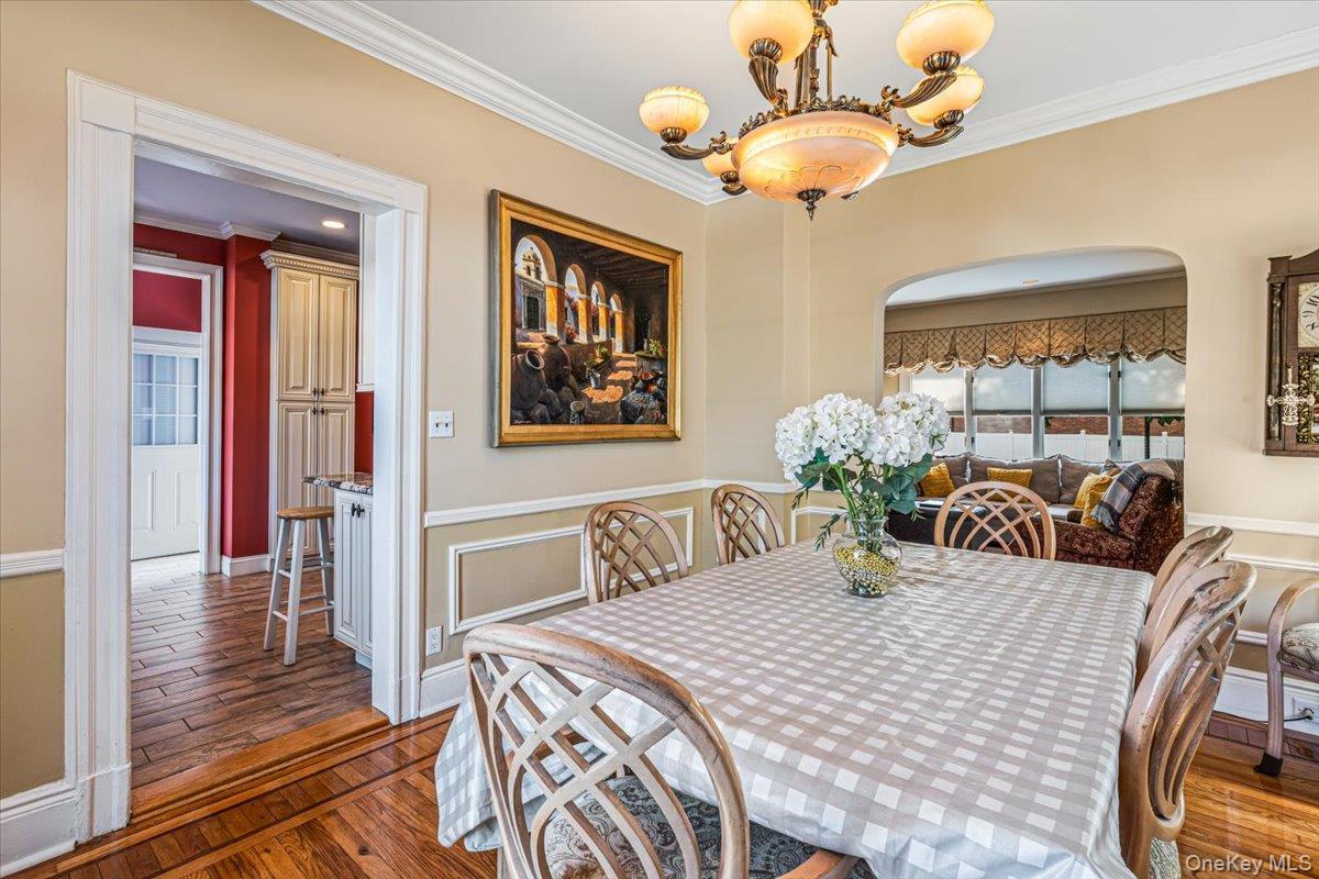 Single Family 149th Street  Queens, NY 11357, MLS-1034648-10