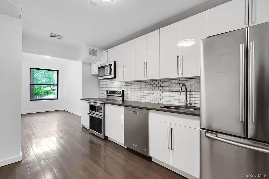 Single Family W 137th Street Manhattan, NY 10030, MLS-1034655-14