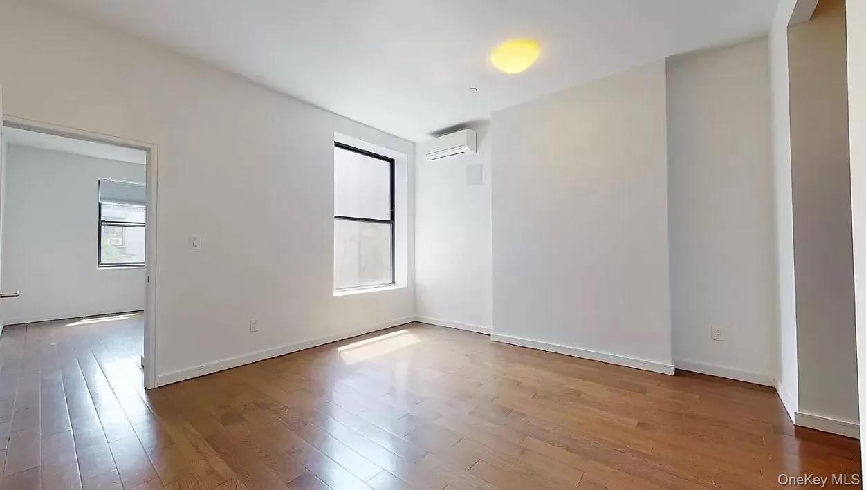 Single Family W 137th Street Manhattan, NY 10030, MLS-1034655-18