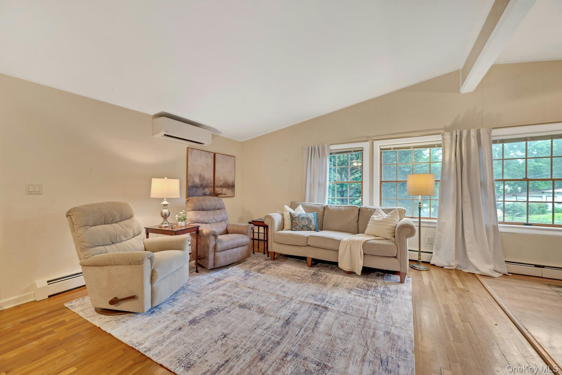 Single Family Crestwood Lane Suffolk County, NY 11779, MLS-1034658-5