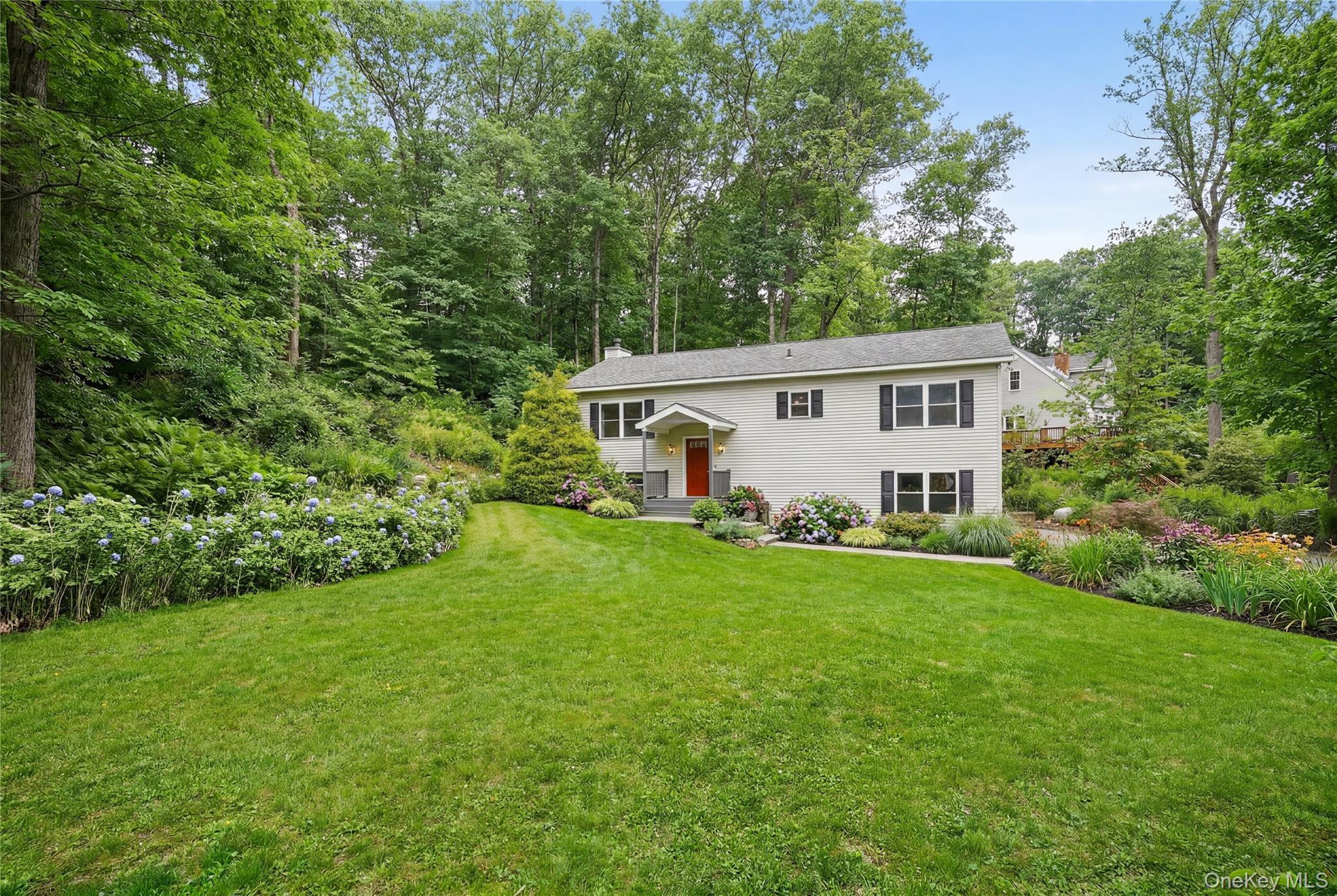 Single Family Gates Drive Putnam County, NY 12563, MLS-1034688-27