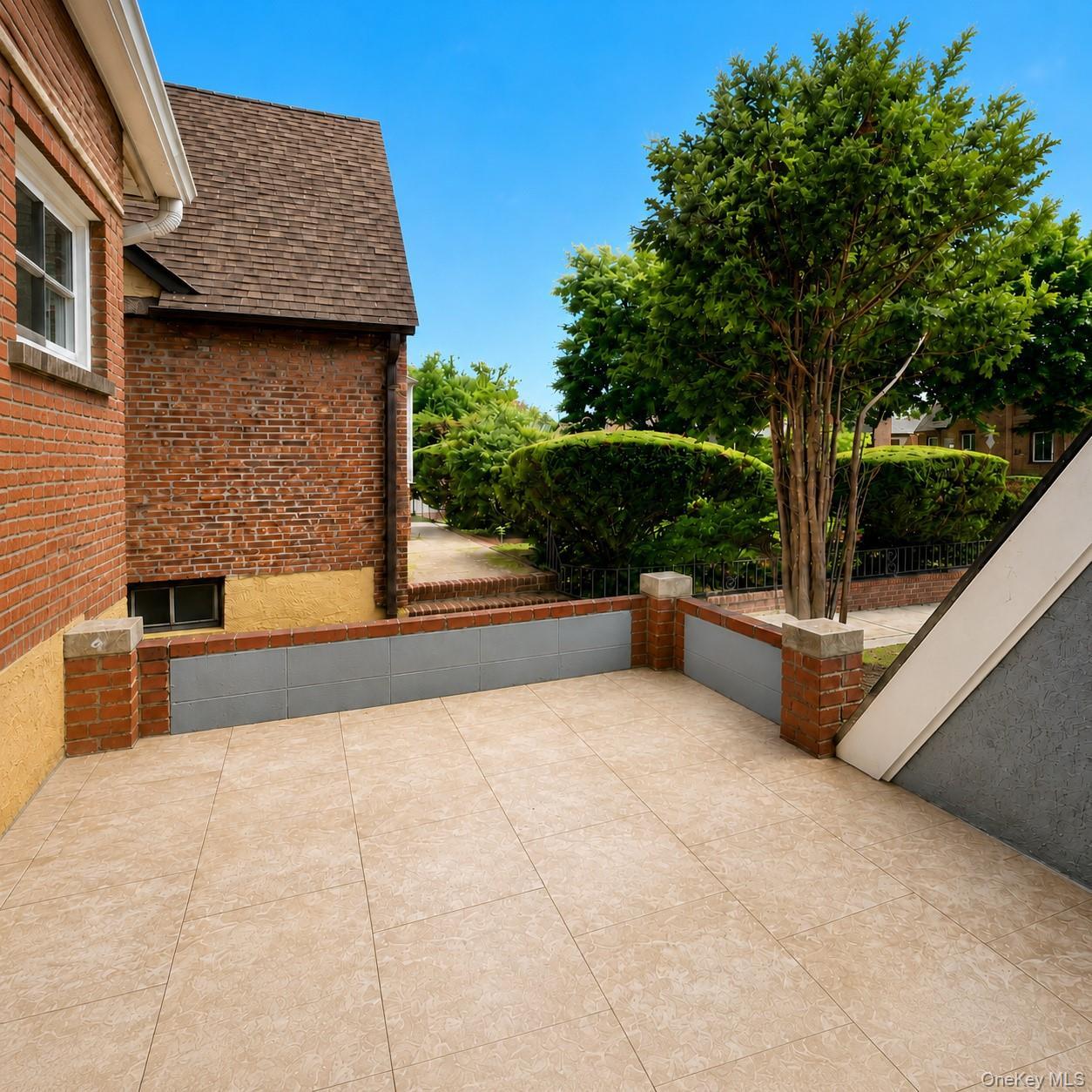Single Family 220th Street Queens, NY 11411, MLS-1034691-6