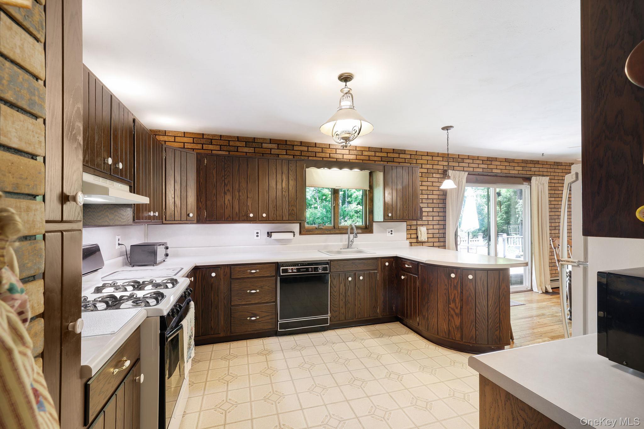 Single Family Mountain Road  Orange County, NY 10963, MLS-1034700-21