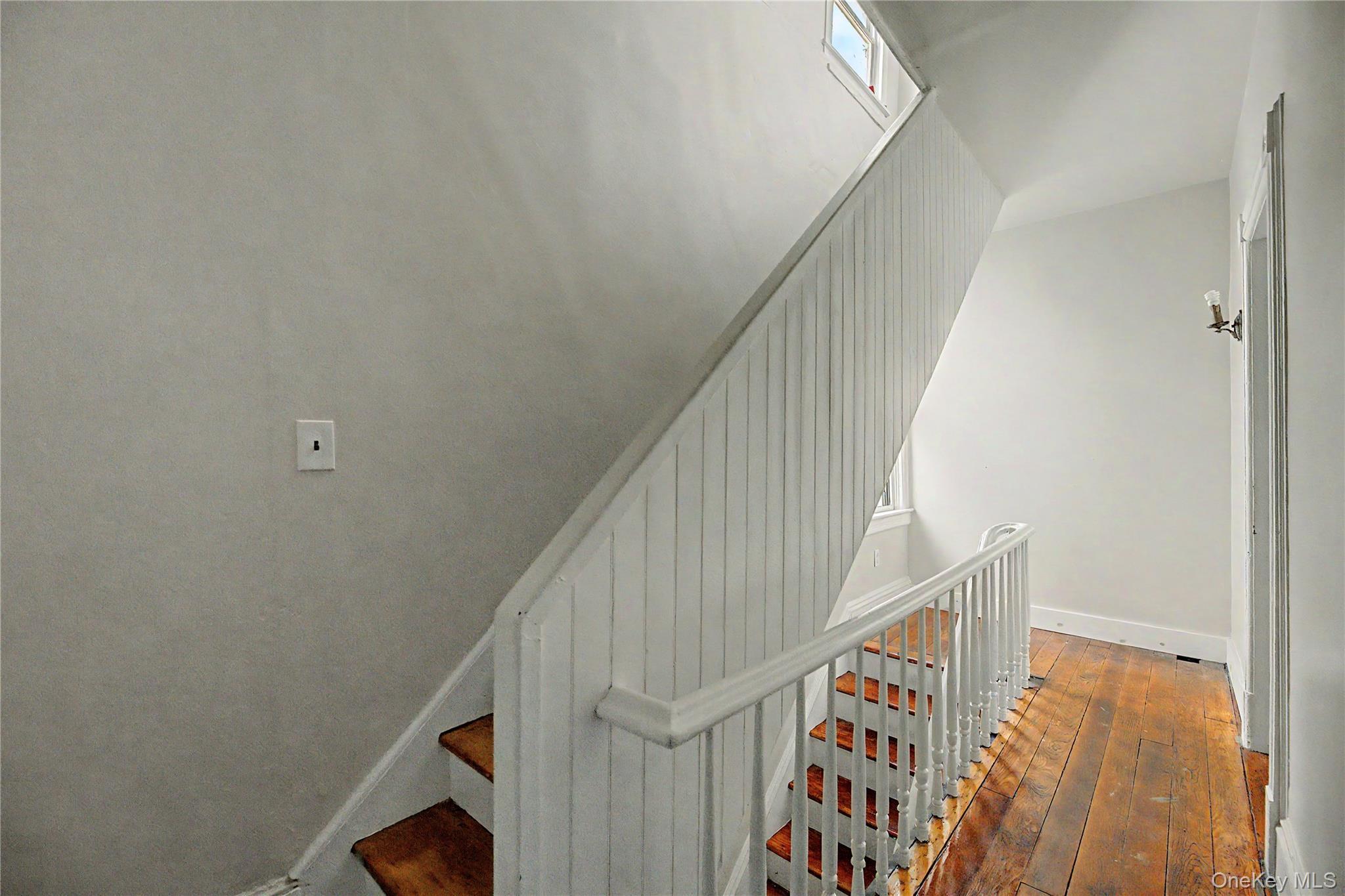 Single Family Crescent Place  Westchester County, NY 10704, MLS-1034742-16