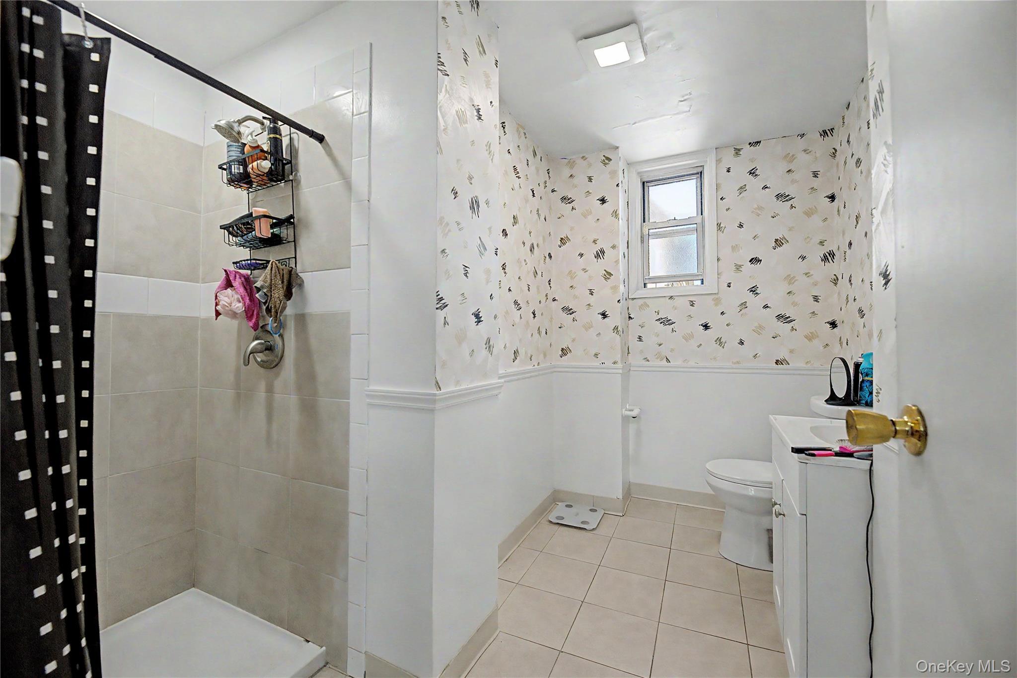Single Family Crescent Place  Westchester County, NY 10704, MLS-1034742-24