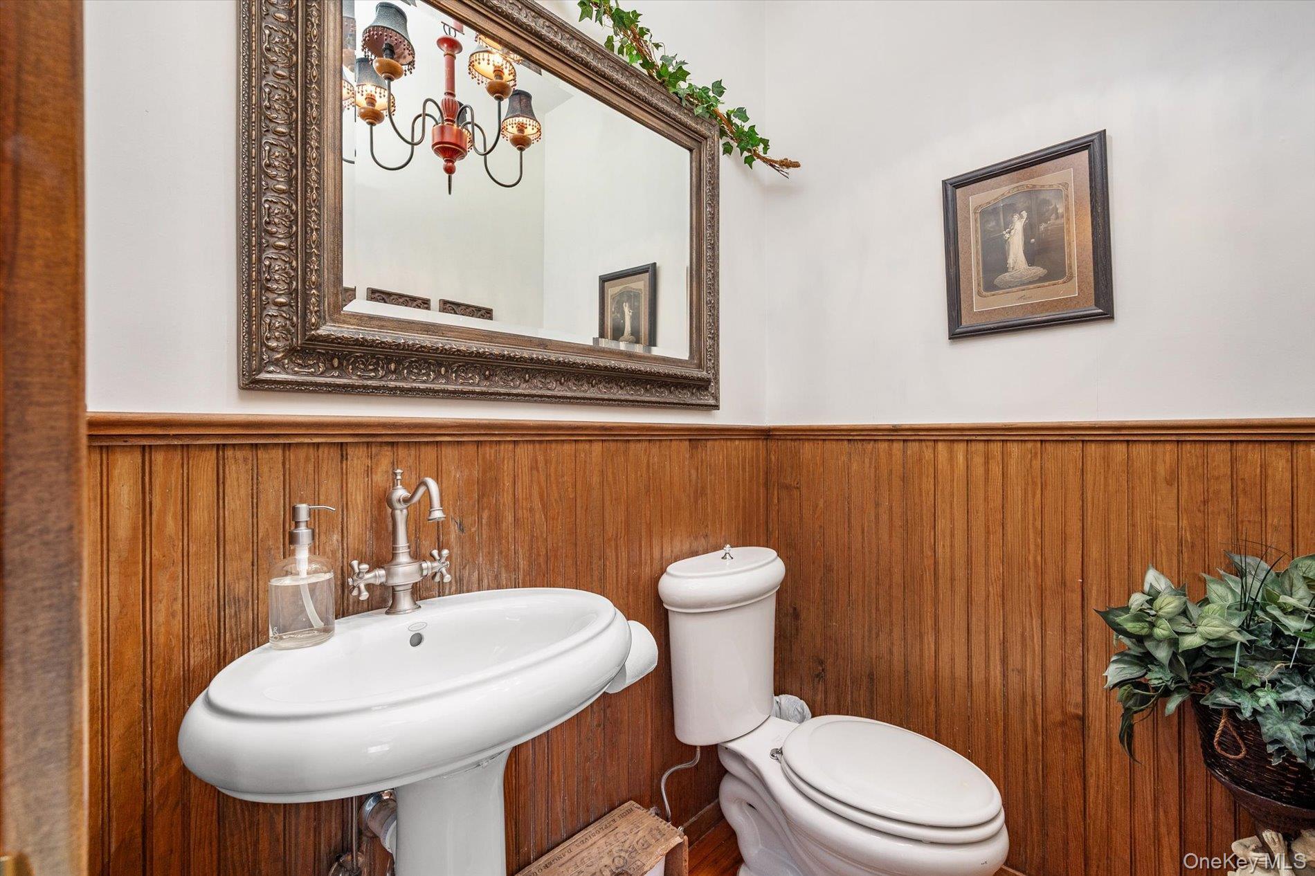 Single Family Fox Hollow Court Suffolk County, NY 11746, MLS-1034755-10