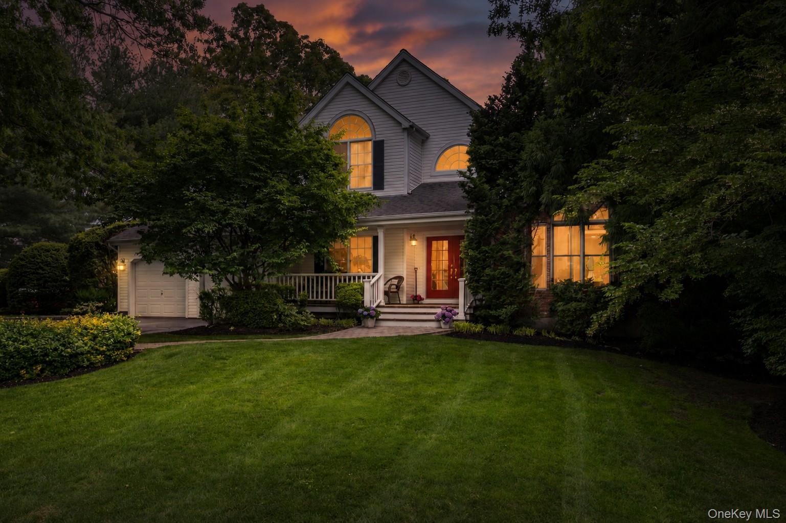Single Family Fox Hollow Court Suffolk County, NY 11746, MLS-1034755-2