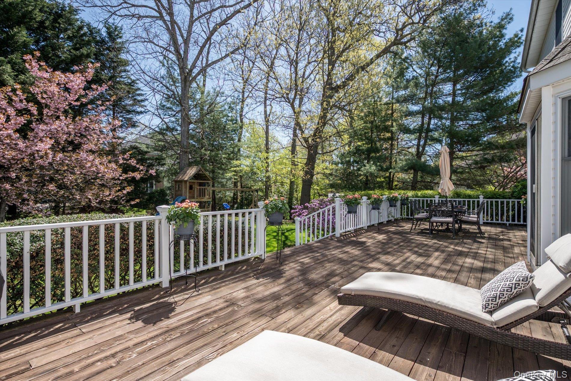 Single Family Fox Hollow Court Suffolk County, NY 11746, MLS-1034755-35