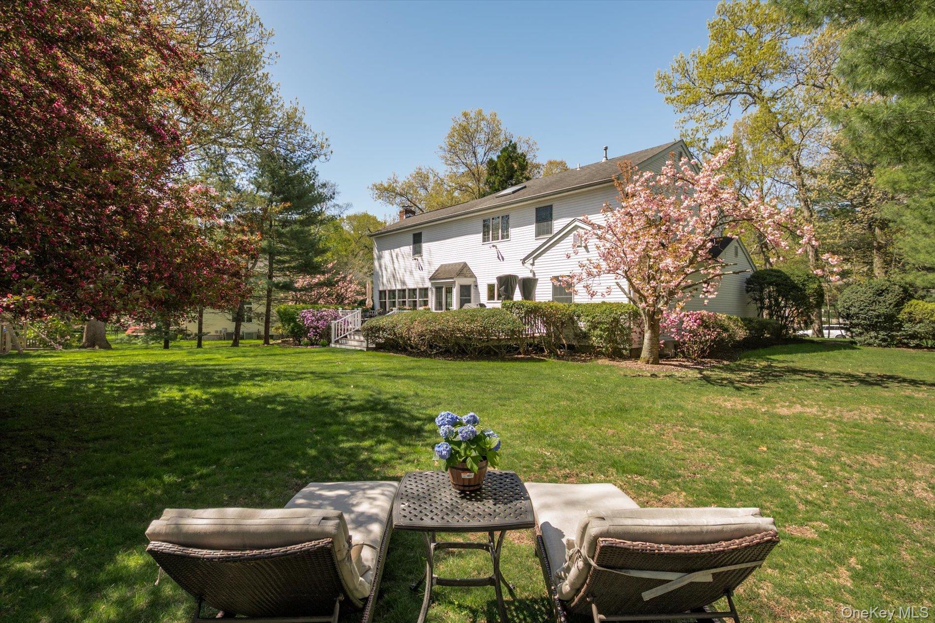 Single Family Fox Hollow Court Suffolk County, NY 11746, MLS-1034755-37