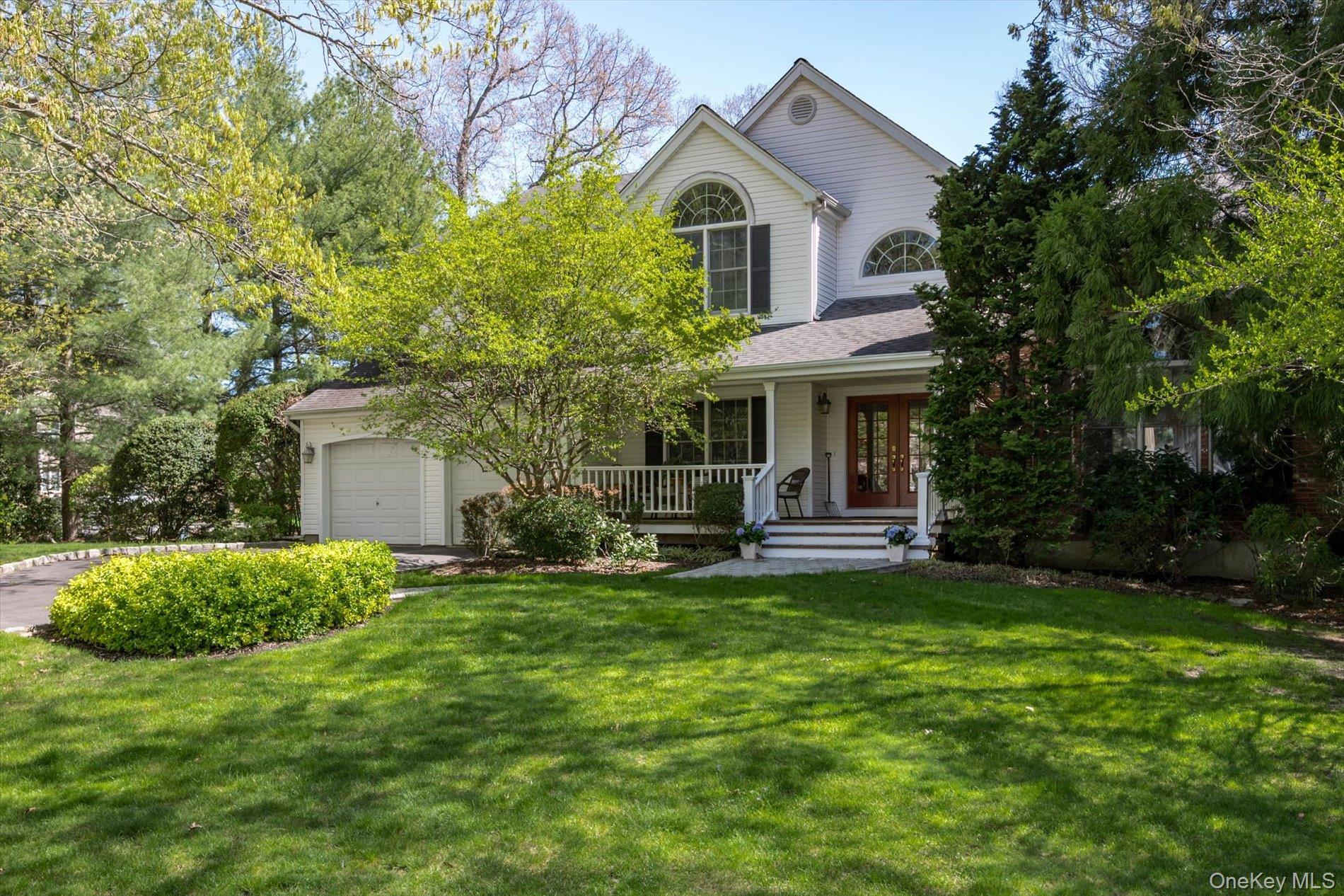 Single Family Fox Hollow Court Suffolk County, NY 11746, MLS-1034755-4