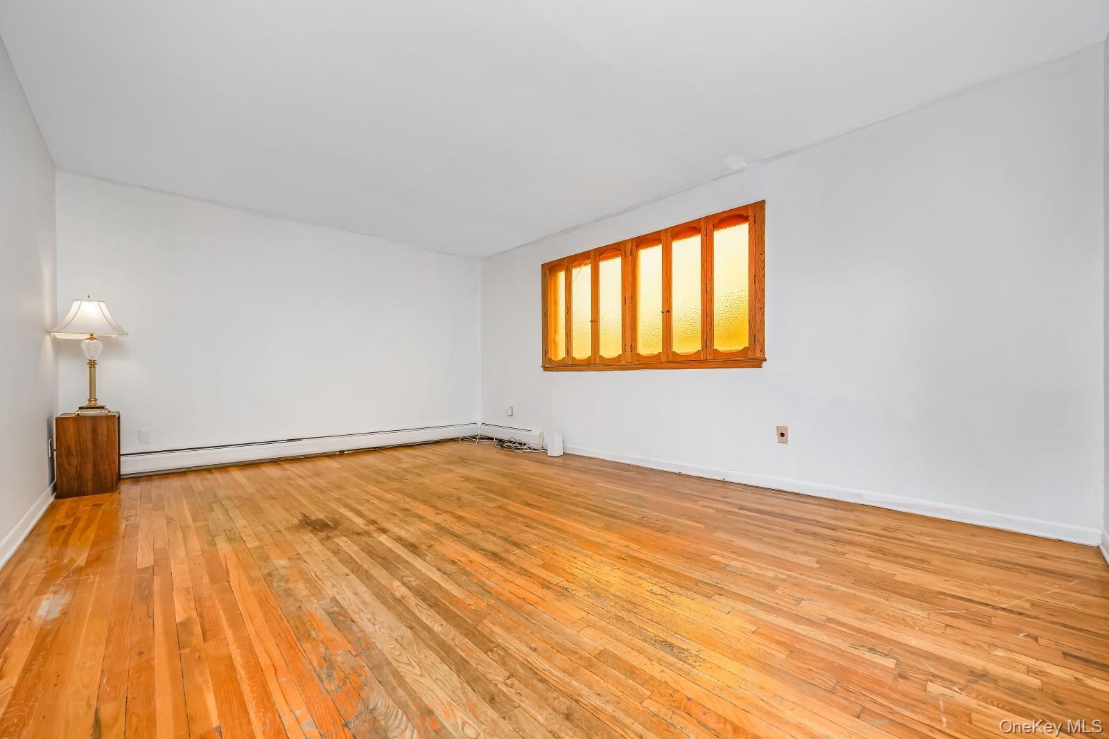 Single Family 75th Street Queens, NY 11379, MLS-1034758-10