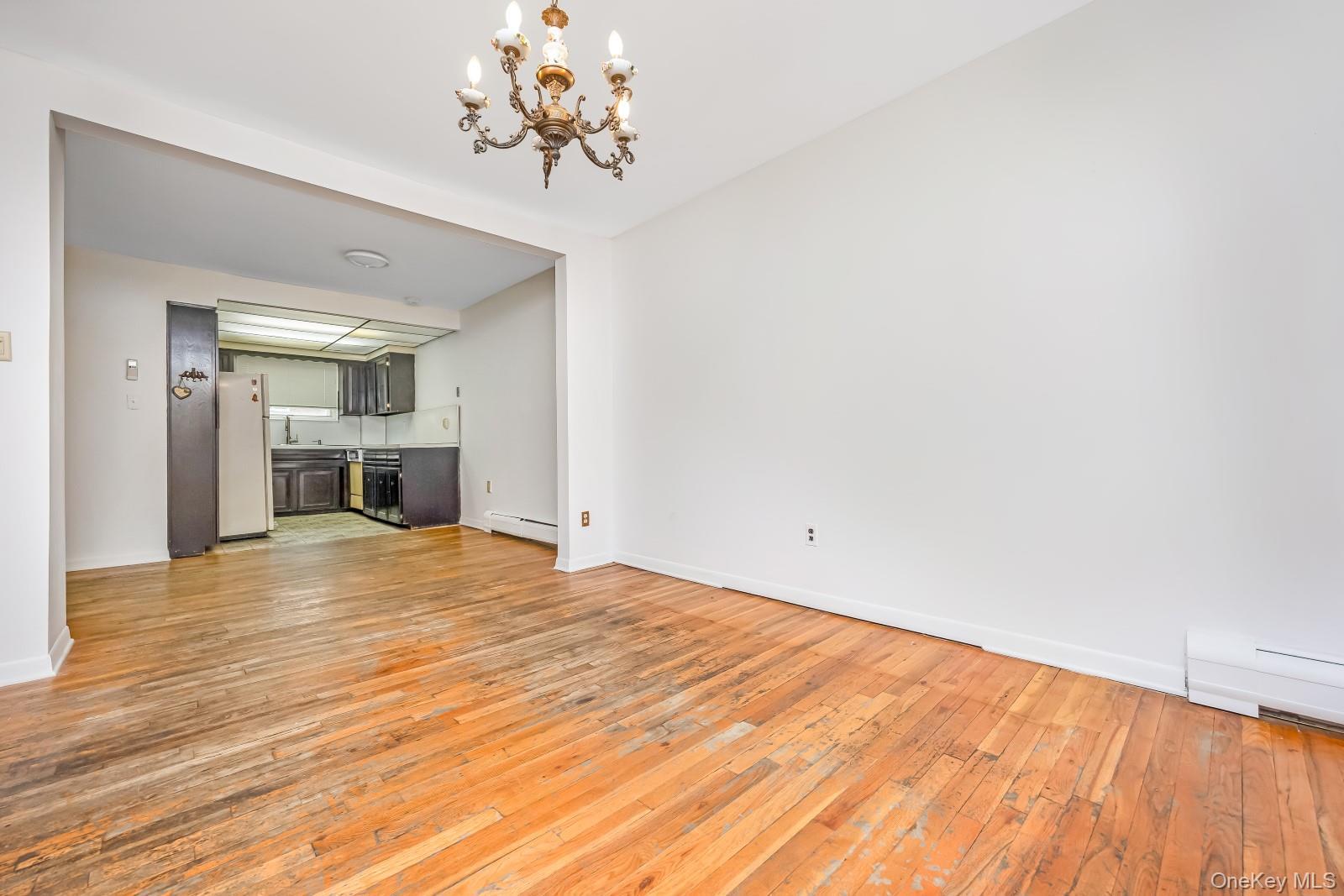 Single Family 75th Street Queens, NY 11379, MLS-1034758-19